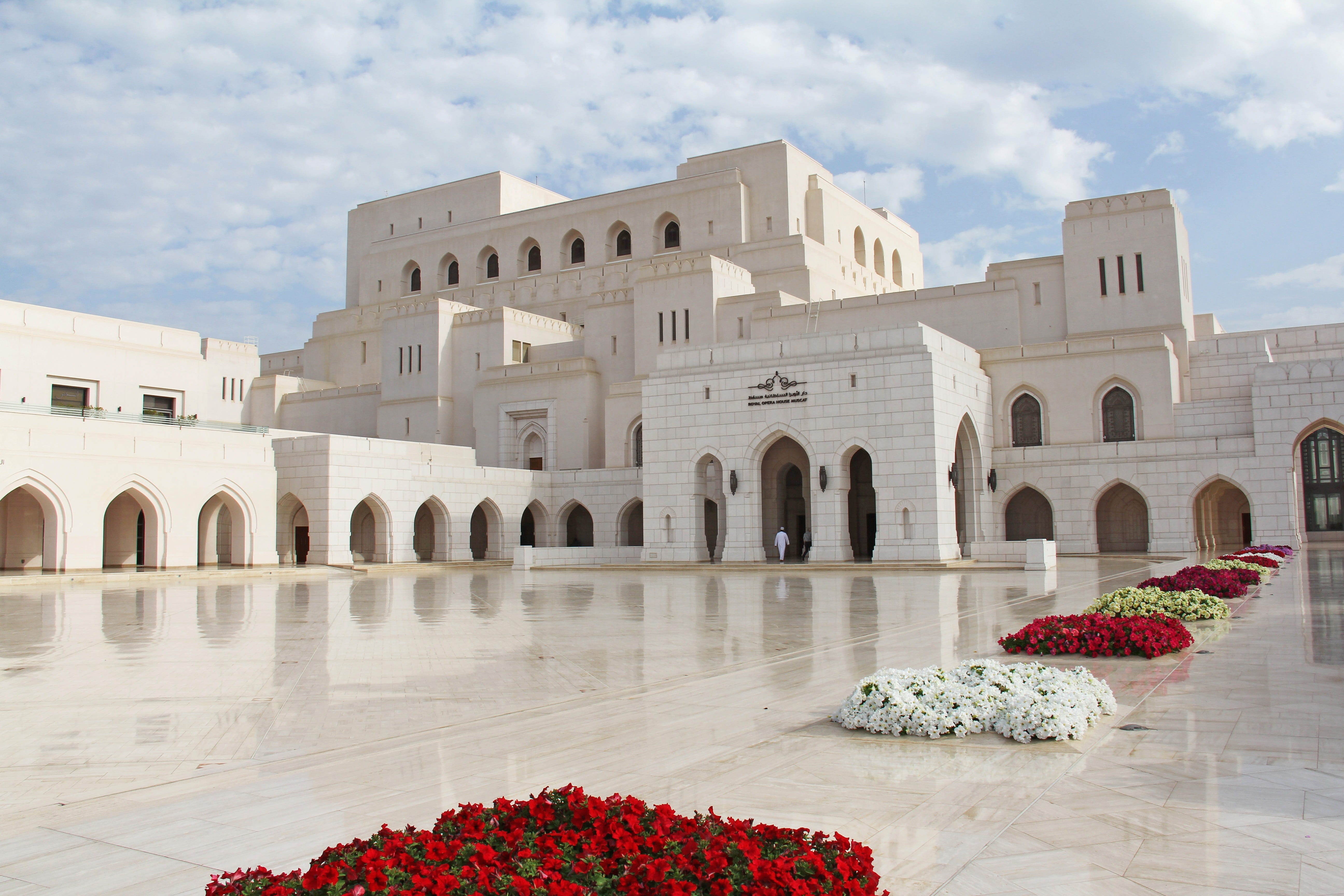 middle east, lifestyle, tourism, the past, building, sky, architecture, colorful, ancient civilization, city, royal opera house, no people, red, flower, HD Wallpaper