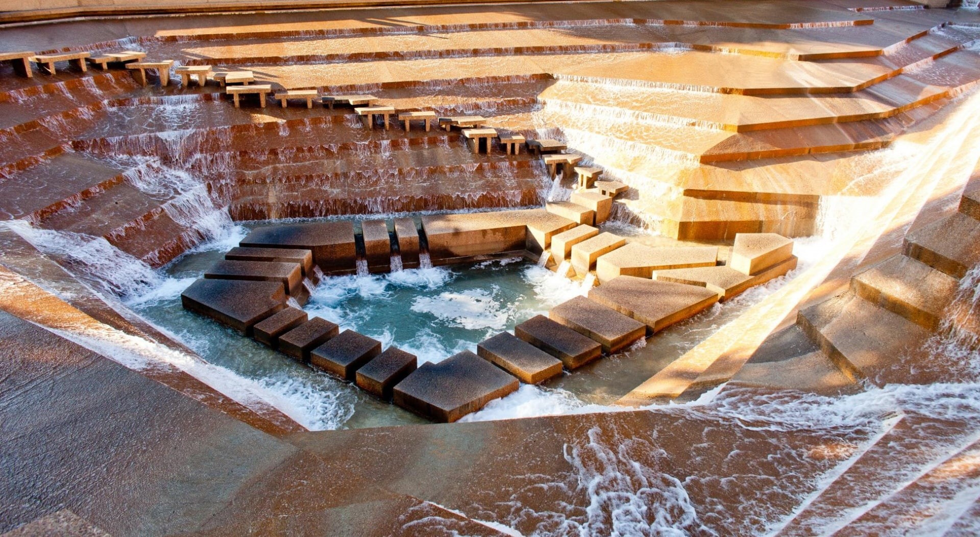 wave, high angle view, staircase, flowing, body, water, salt flat, rock, formation, aquatic sport, Philip Johnson, John Burgee, motion, mineral, West Texas, HD Wallpaper