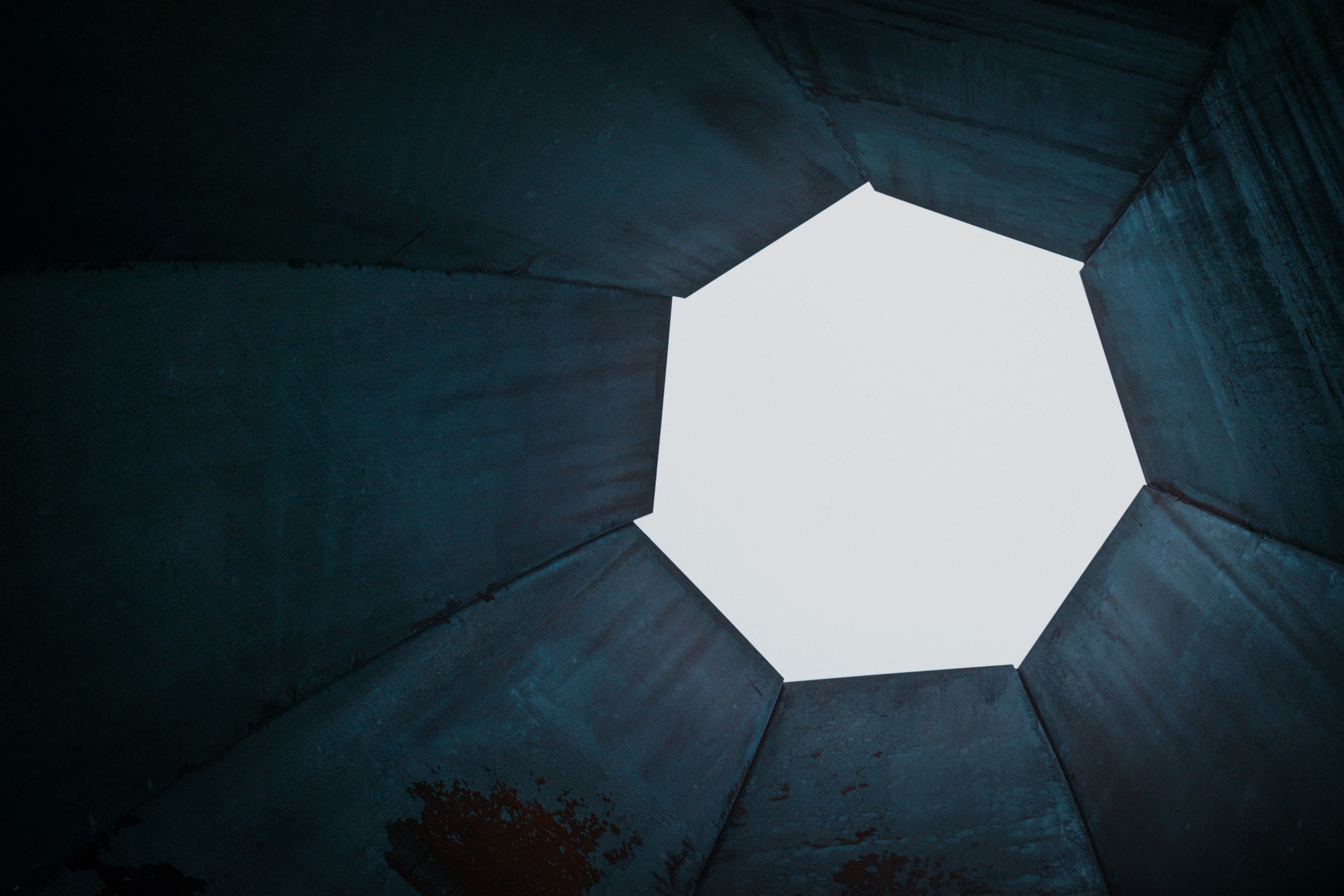 no people, nature, concrete, city, united states, built structure, outdoors, clear sky, black, directly below, geometric shape, close-up, sky, building exterior, HD Wallpaper