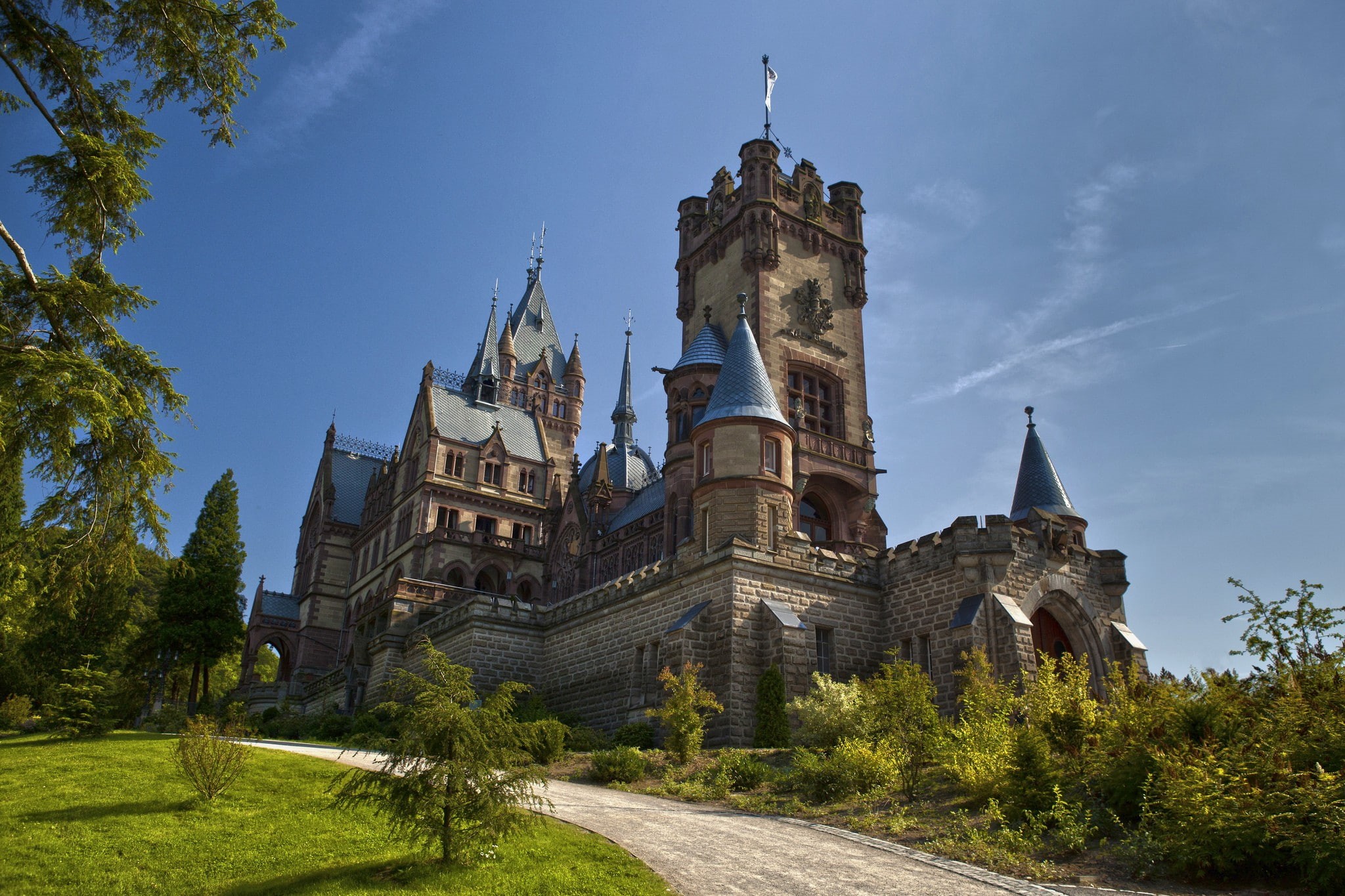 dome, bricks, castle, landscape, nature, Drachenburg Castle, dirt road, ancient, architecture, grass, field, 1080P, flag, building, tower, Germany, clouds, HD Wallpaper