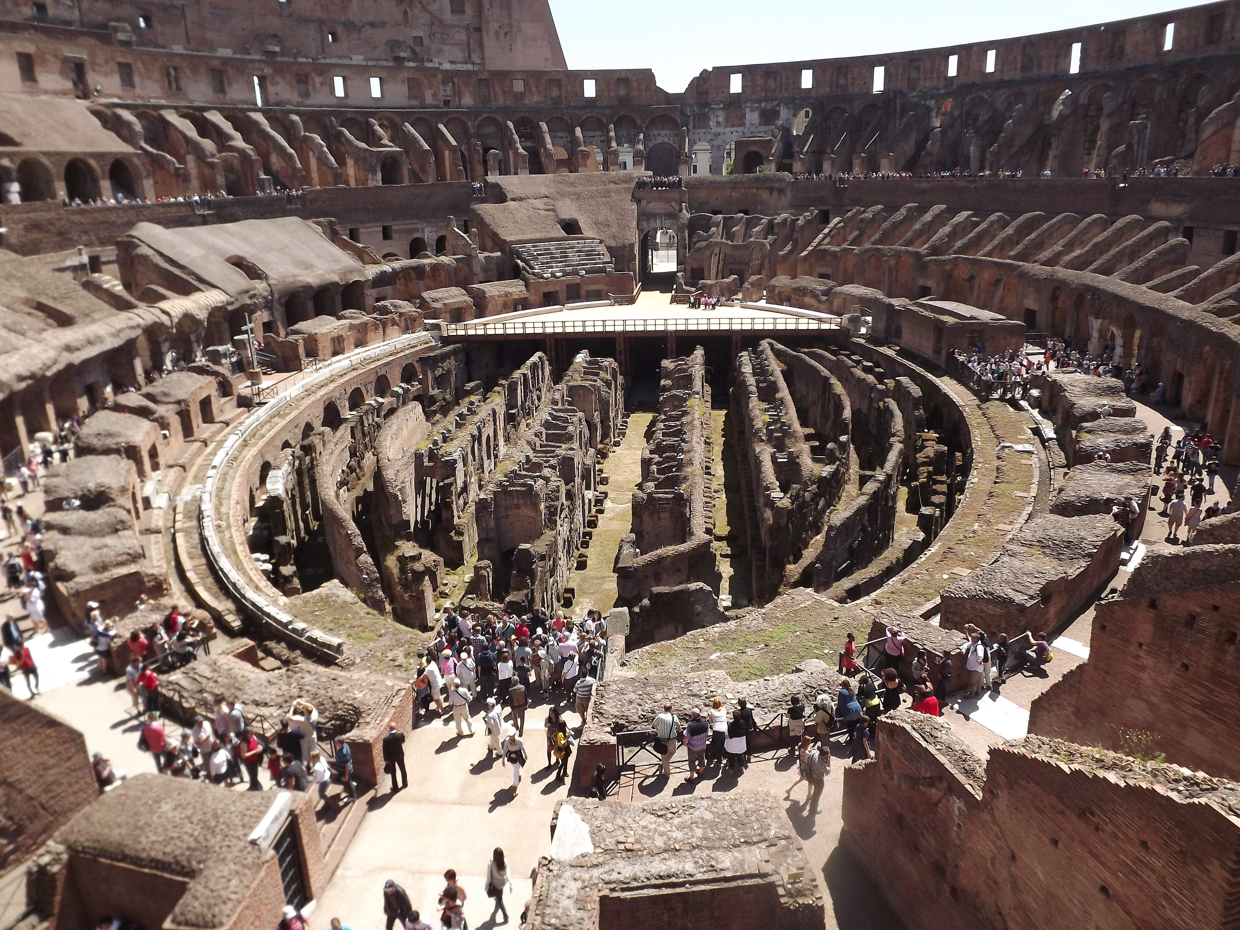 Romans, built structure, ancient, day, lifestyles, visit, ancient civilization, group of people, weltwunder, real people, gladiatorial games, Colosseum, HD Wallpaper