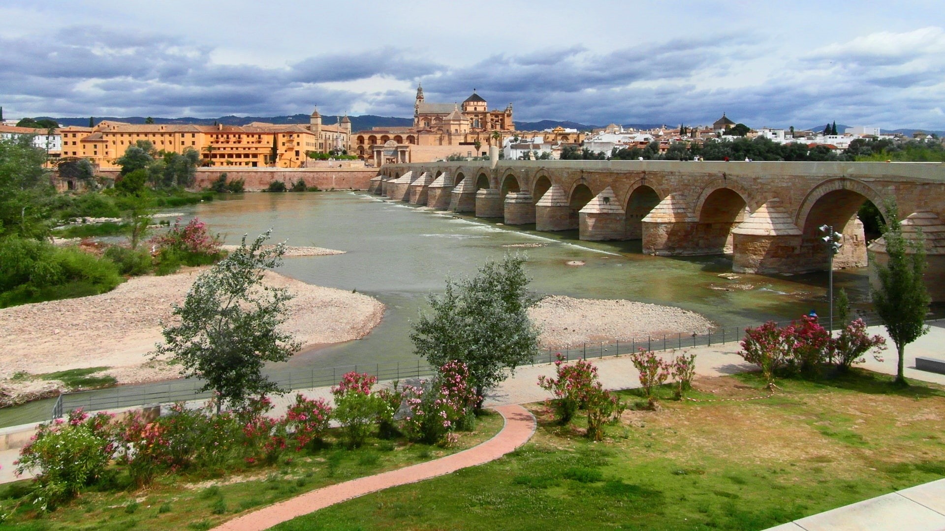 House, Cordoba, River, 1080P, Guadalquivir, Andalusia, Bridge, brown, Spain, HD Wallpaper