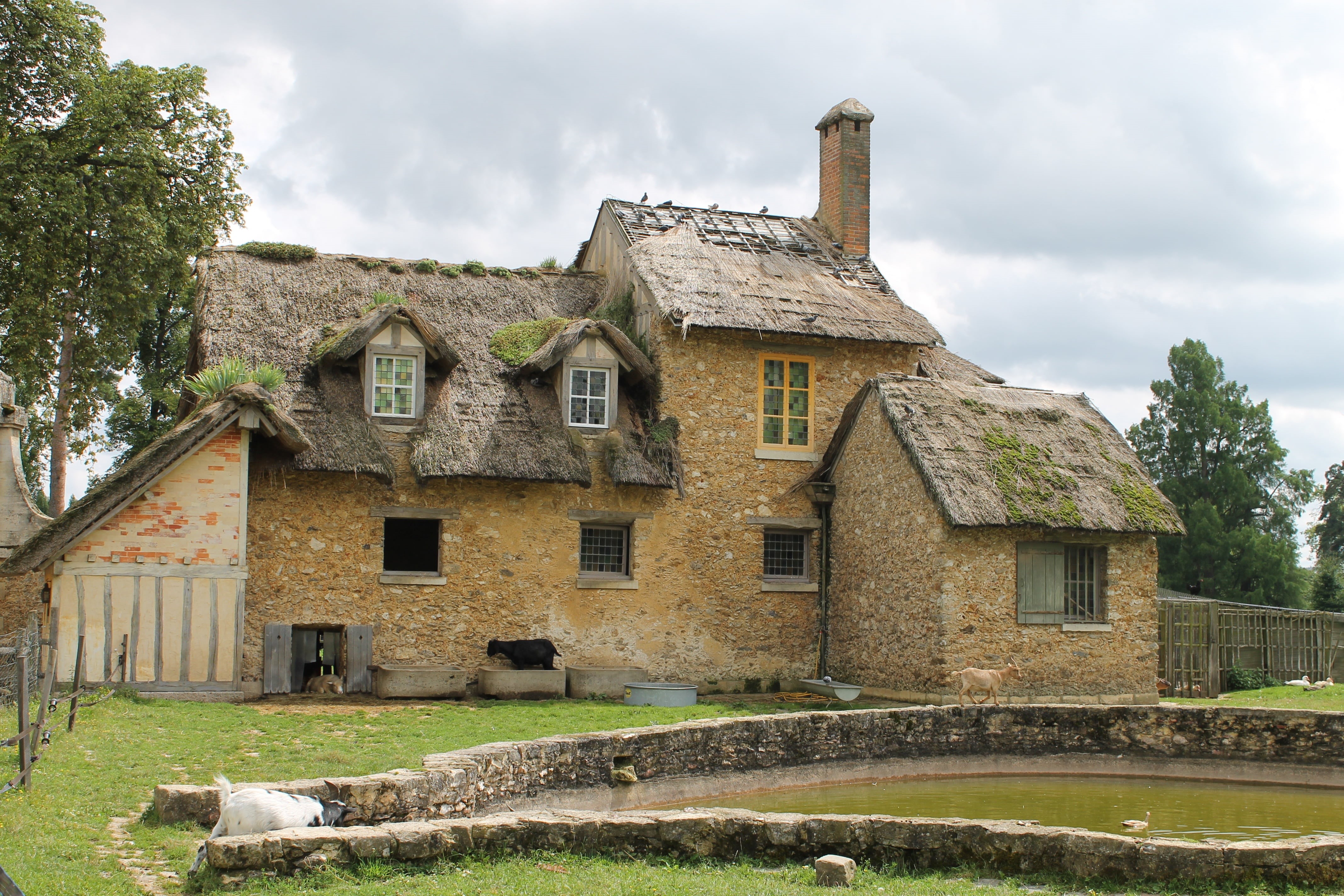 building, nature, farm, brown, history, gray, cottage, landscape, france, queen, building Exterior, rural Scene, stone wall, roof, window, abandoned, the past, HD Wallpaper