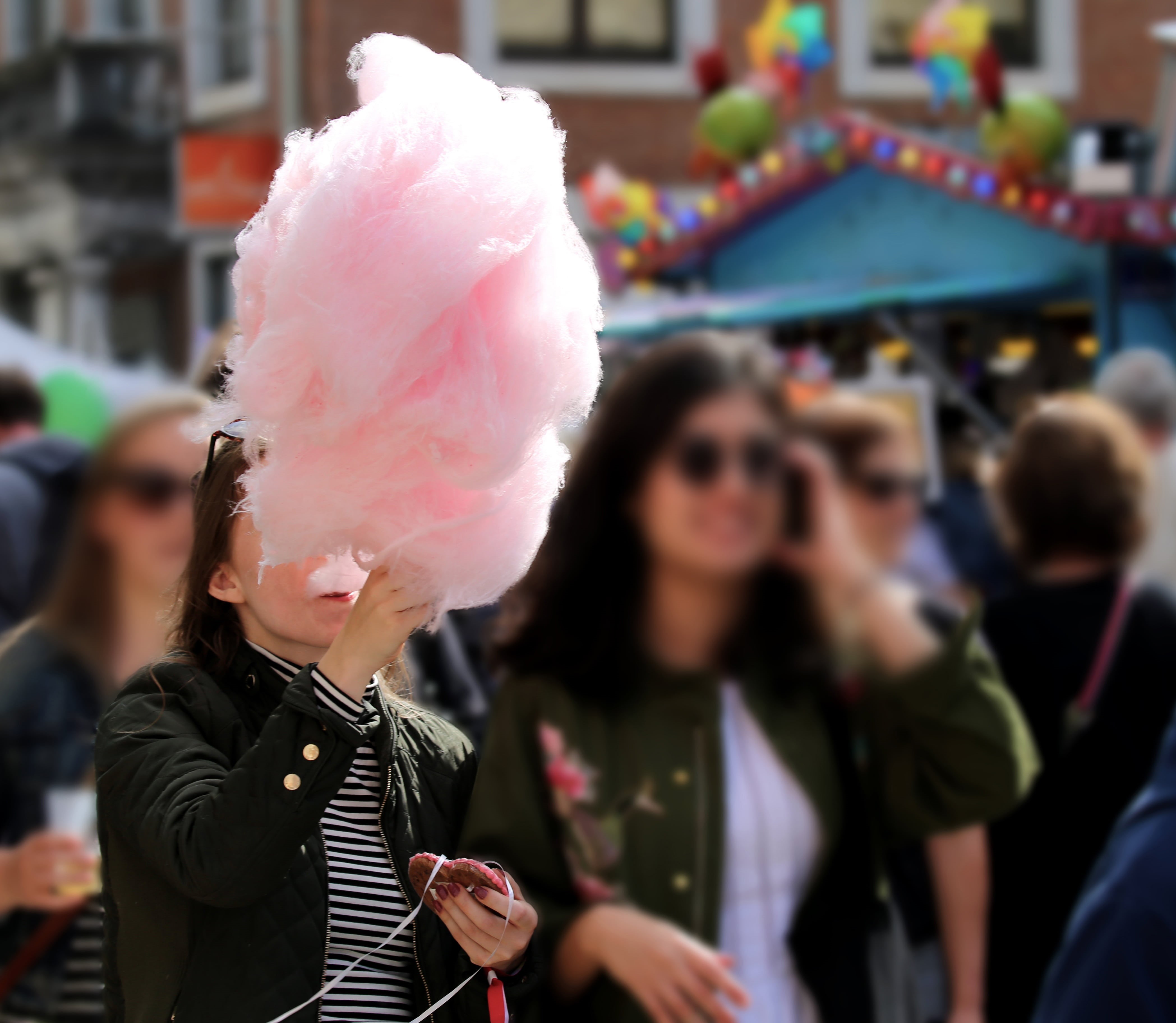 leisure activity, people, cotton candy, music festival, young adult, lifestyles, adult, casual clothing, walking, hairstyle, woman, group, costume, 4K, HD Wallpaper