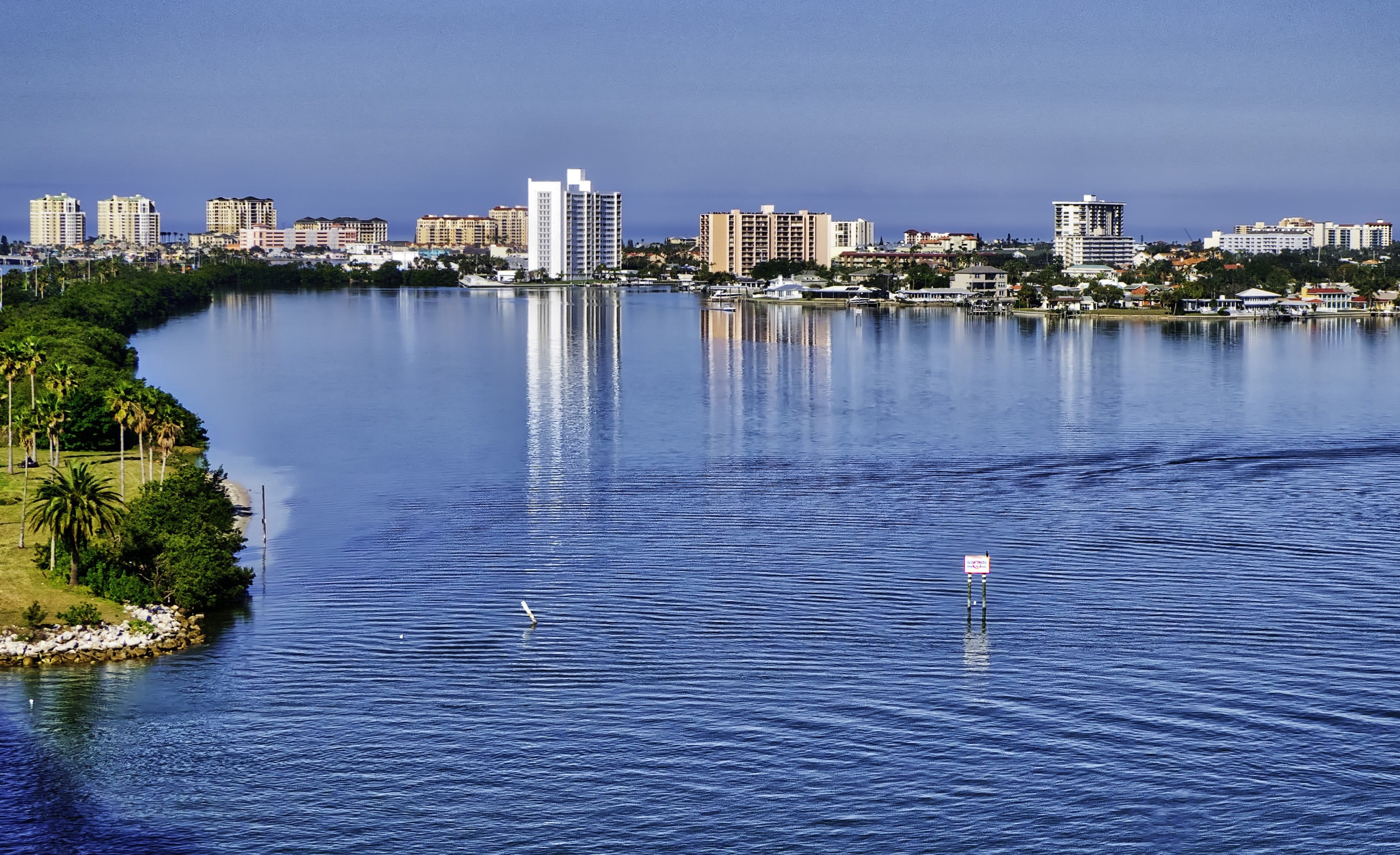 building, condos, city, no people, sky, architecture, clearwater, built structure, landscape, blue, skyscraper, beach, 2K, building exterior, condominiums, HD Wallpaper