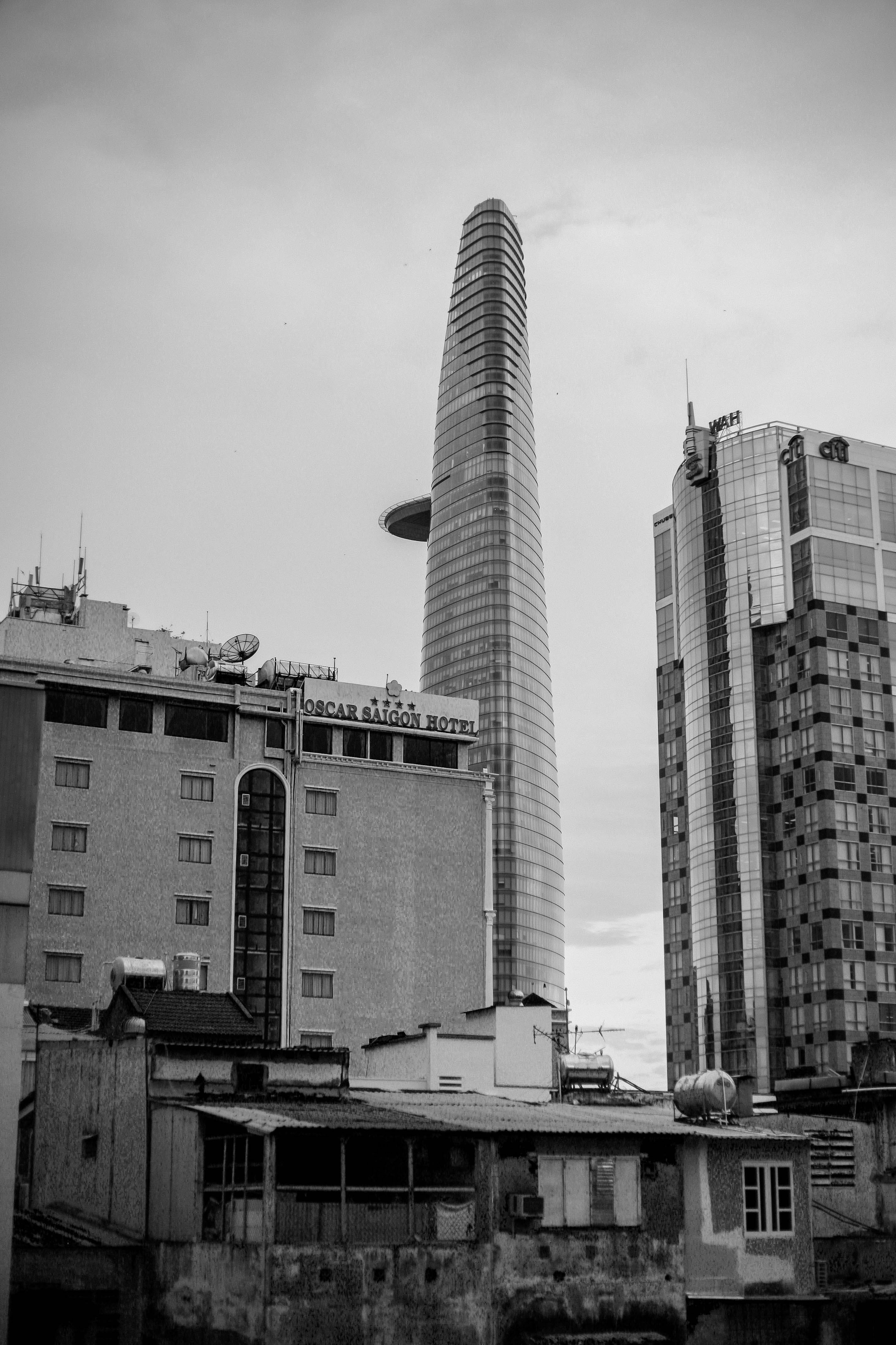 Home, Vietnam, condominium, Architecture, travel destinations, office, office building exterior, construction equipment, outdoors, built structure, tower, Phone HD Wallpaper