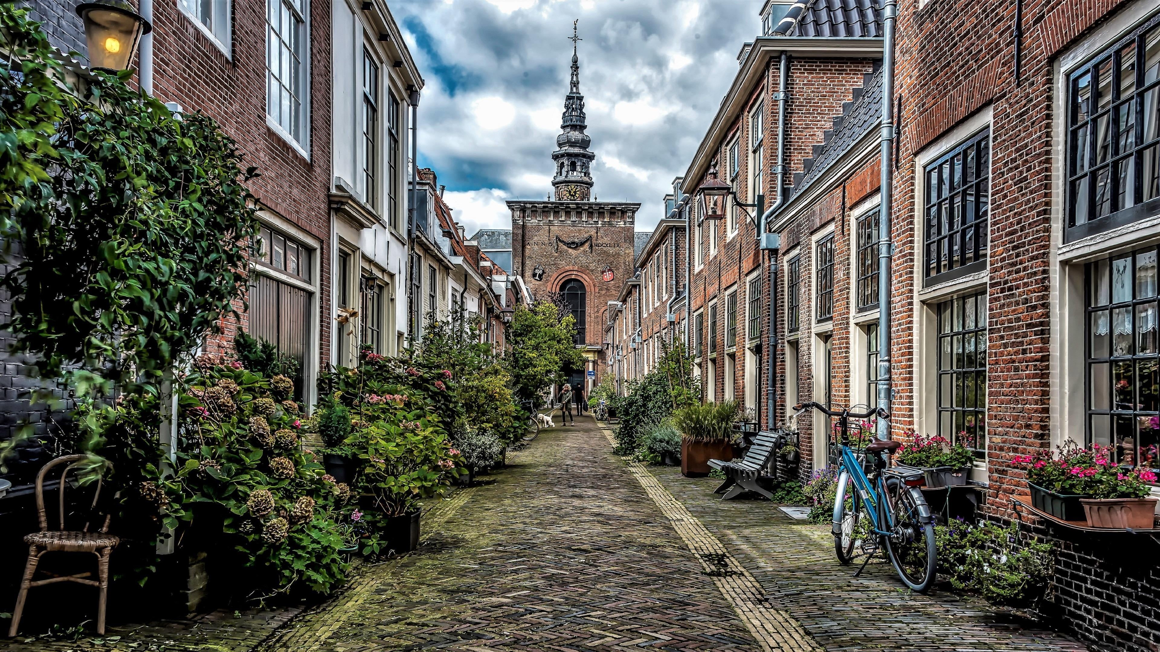 nieuwe kerk, the way forward, kerkstraat, sky, neighbourhood, incidental people, outdoors, residential area, direction, road, temple, transportation, city, HD Wallpaper