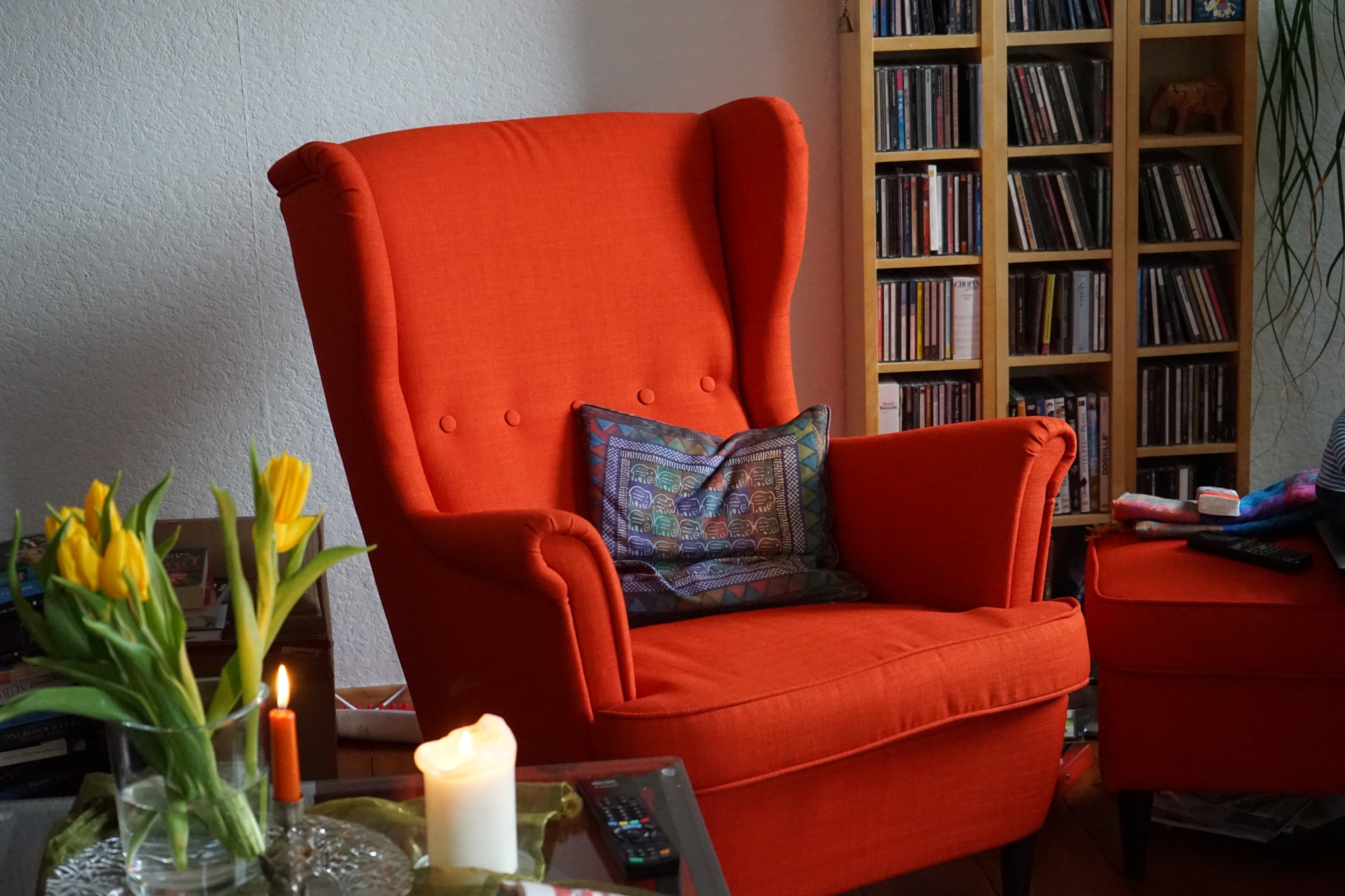 silent, 5K, shelf, no people, seating area, ears armchair, relaxation, furniture pieces, bookshelf, sofa, orange, side table, indoors, cozy, rest, table, HD Wallpaper