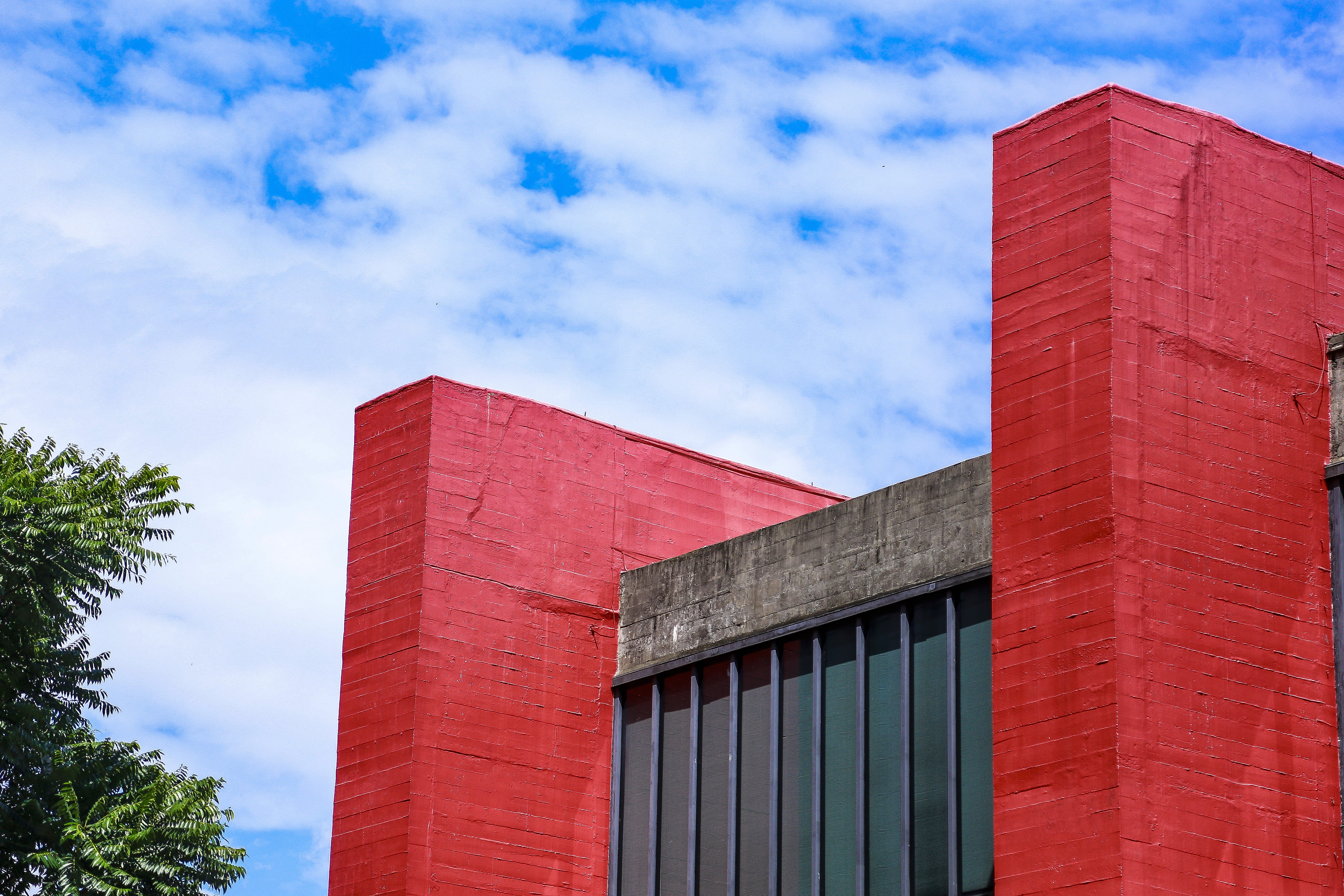 building exterior, office building exterior, business, no people, são paulo, red, outdoors, day, building, design, modern, low angle view, sky, close-up, HD Wallpaper