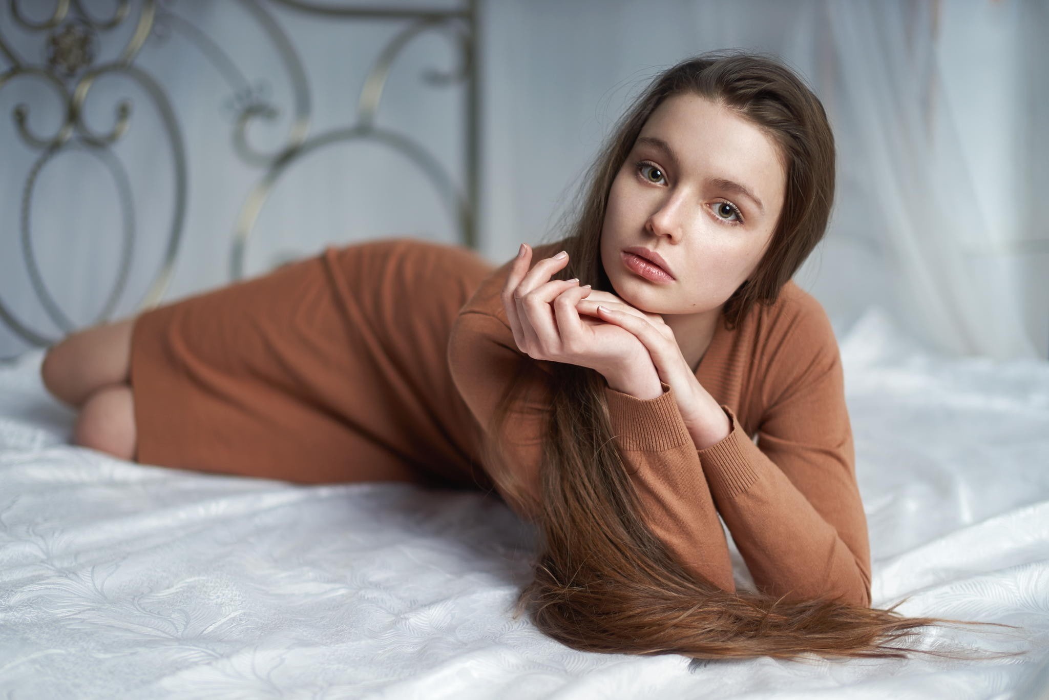 1080P, looking at viewer, Alexander Vinogradov, long hair, brunette, women, legs together, lying on side, face, brown dress, model, in bed, HD Wallpaper