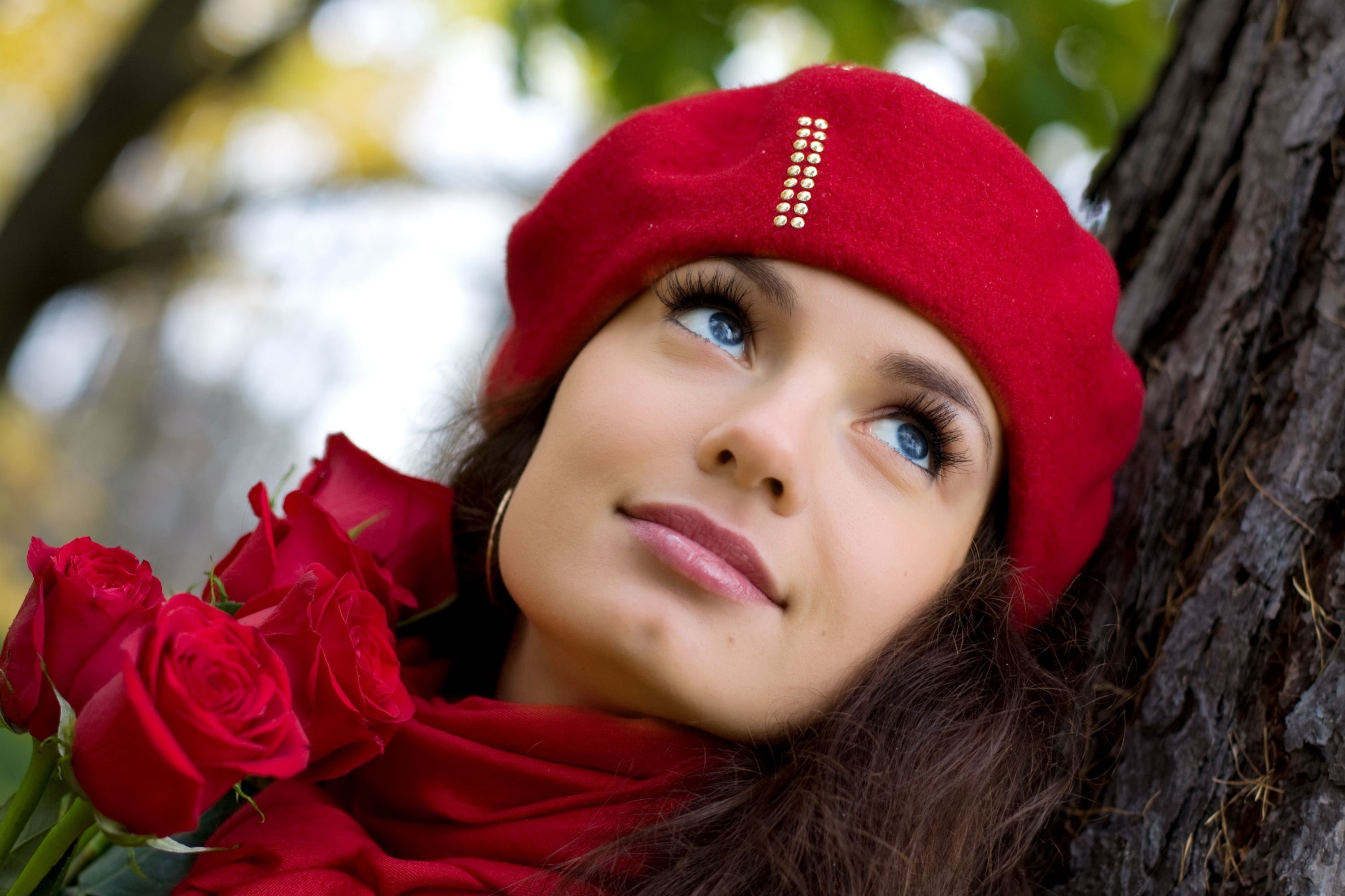 outdoors, real people, close-up, 2K, flowering plant, looking at camera, nature, young women, warm clothing, red, headshot, women, portrait, brunette, HD Wallpaper