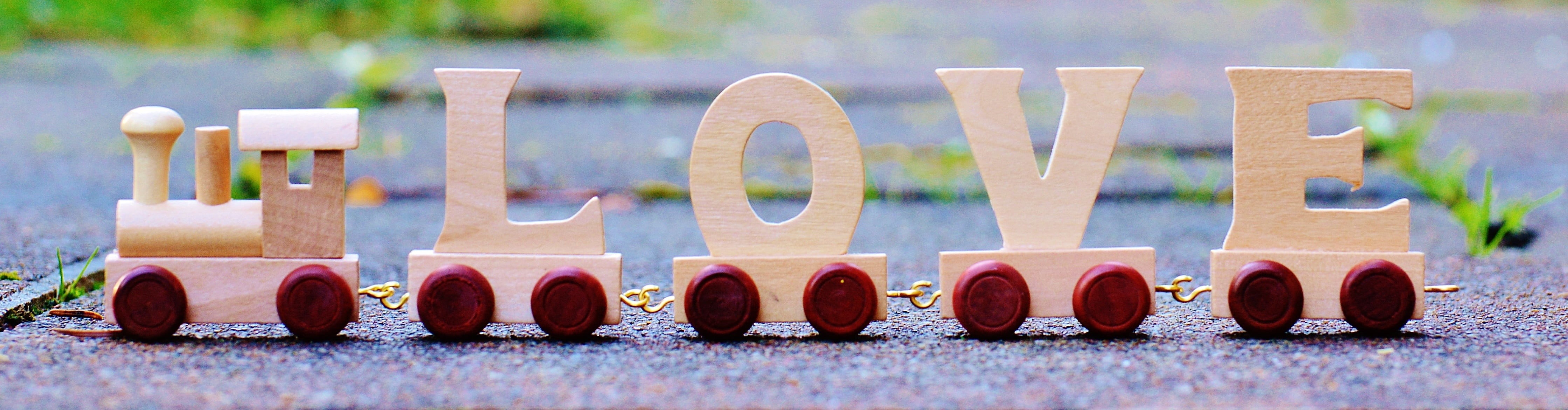 brown, day, in a row, communication, shoe, no people, love, train, large group of objects, red, wood - material, wood, toy, variation, letter, sign, romance, HD Wallpaper