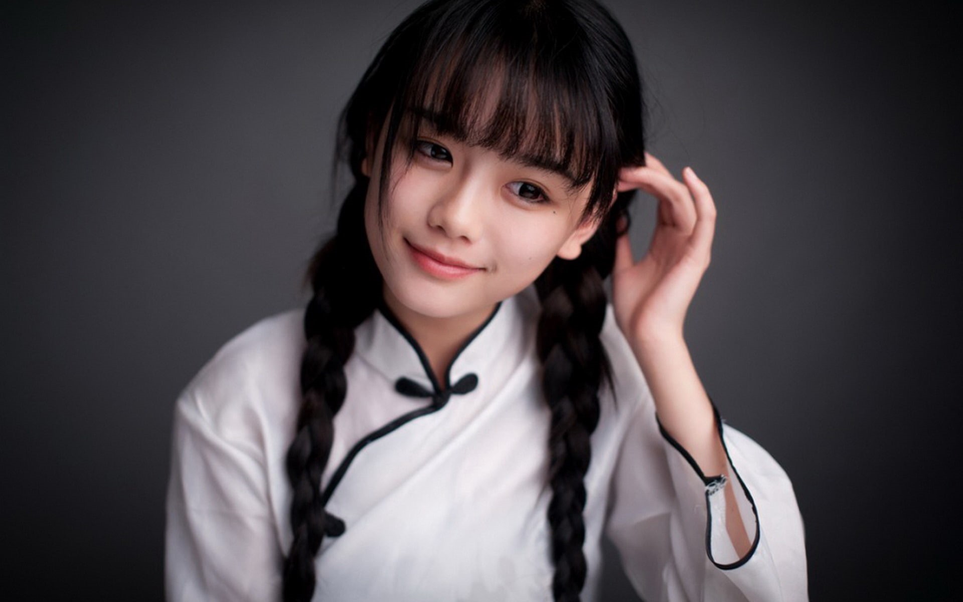 simple background, close-up, medical instrument, waist up, stethoscope, hands in hair, front view, hairstyle, black background, Chinese dress, looking at camera, HD Wallpaper
