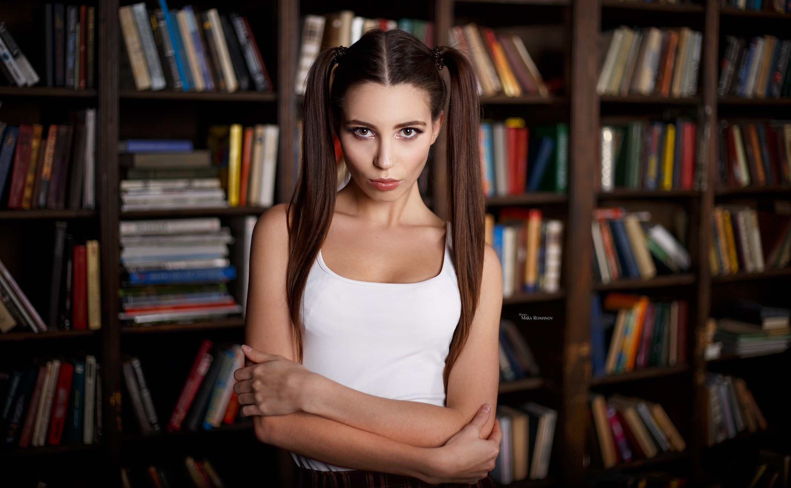 book, literature, shelf, looking at camera, women indoors, hair, one person, young adult, hairstyle, adult, lifestyles, bookshelf, learning, beautiful woman, HD Wallpaper