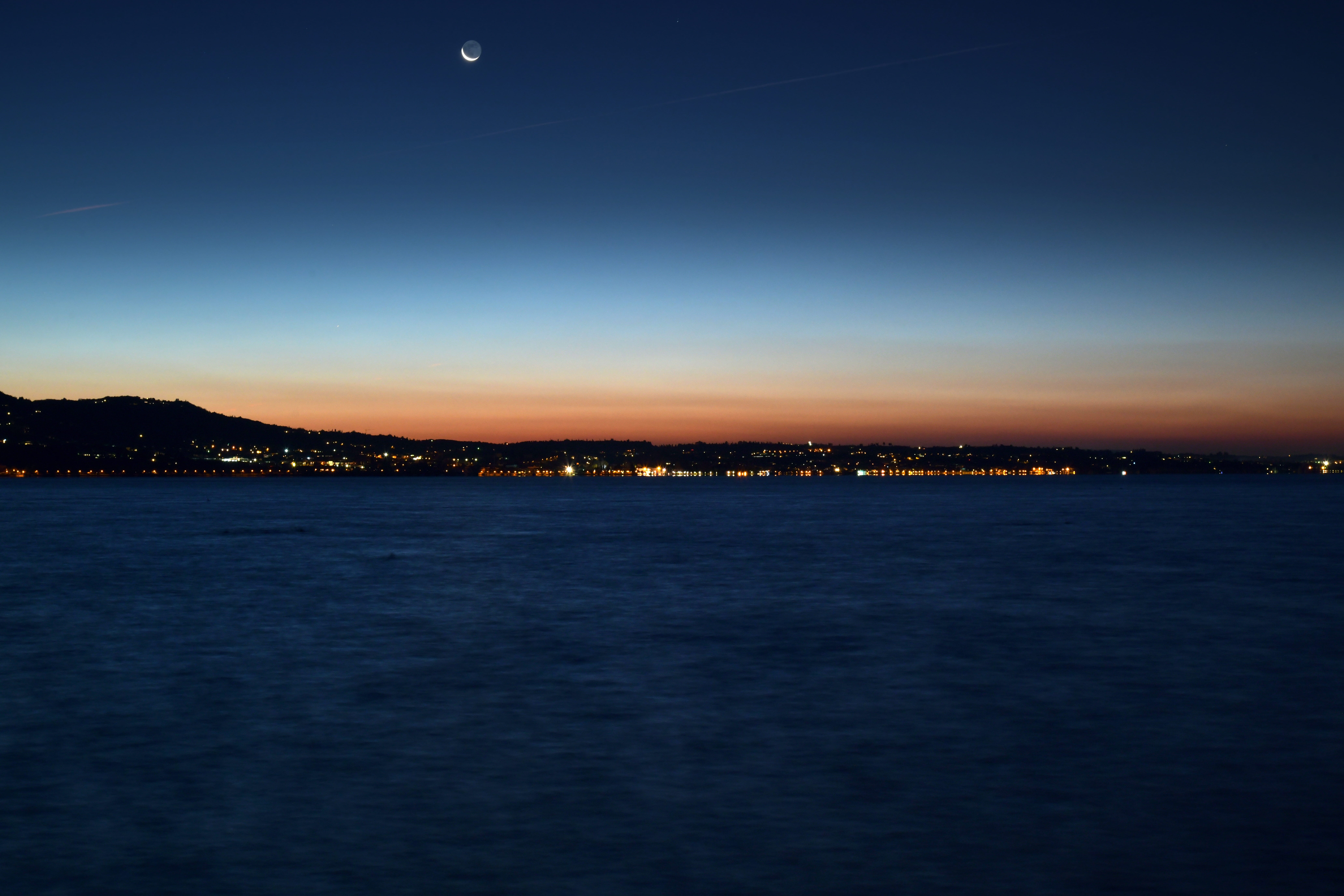 scenery, architecture, night, waterfront, idyllic, sea, sun, illuminated, ocean, city lights, 8K, city, lights, dawn, scenic, peaceful, water, HD Wallpaper