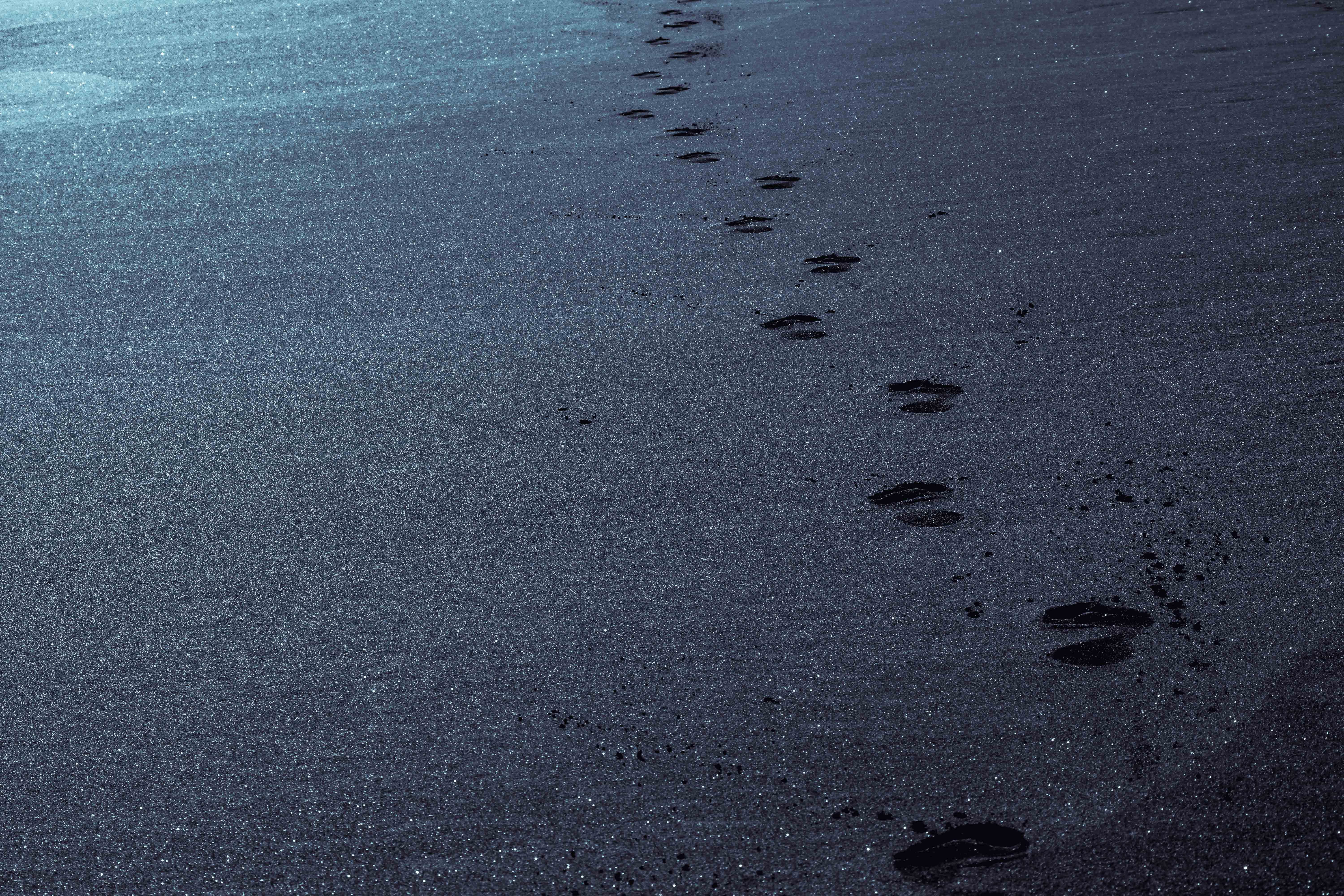 tar, beach, seseh beach, ground, tarmac, water, track - imprint, day, 5K, backgrounds, high angle view, direction, nature, lens cap, asphalt, sand, no people, HD Wallpaper