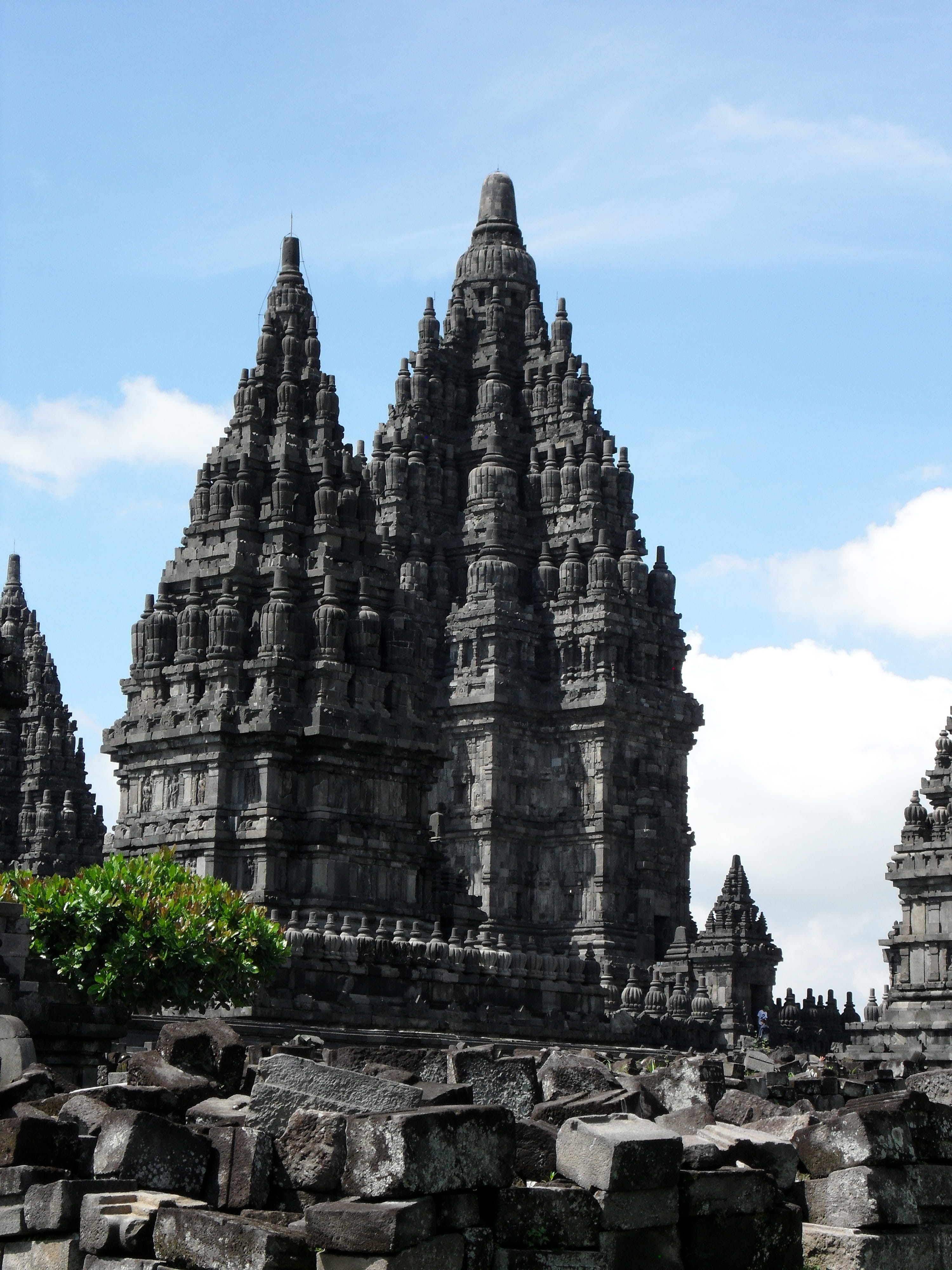 place of worship, stone material, building, Indonesia, sky, travel, belief, world heritage, building exterior, nature, cloud - sky, unesco, tourism, built structure, Phone HD Wallpaper