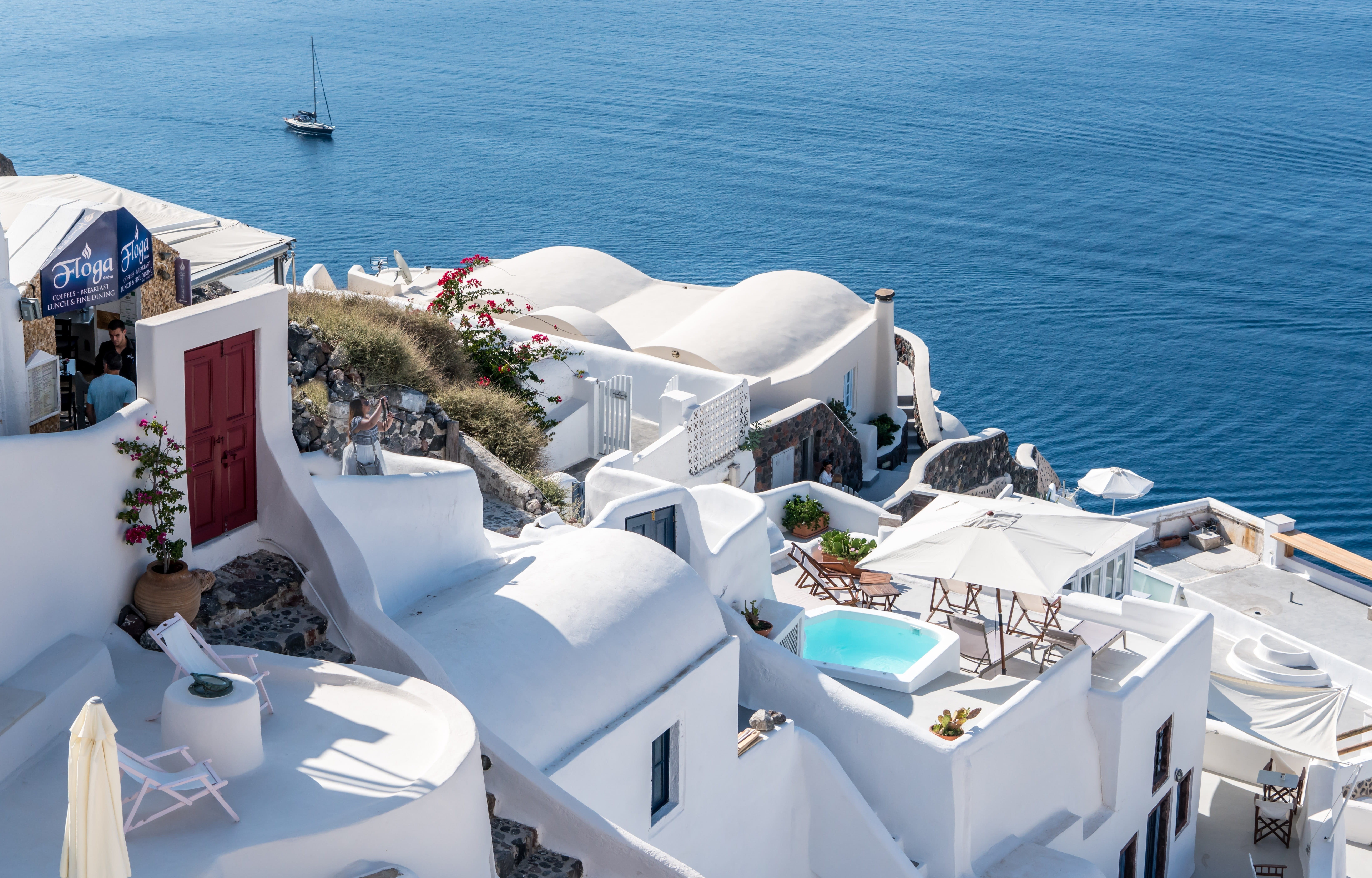 plant, architecture, Santorini, wealth, water, tourism, transportation, vacation, boat, oia, famous, building exterior, nature, Oia, day, land, built structure, HD Wallpaper