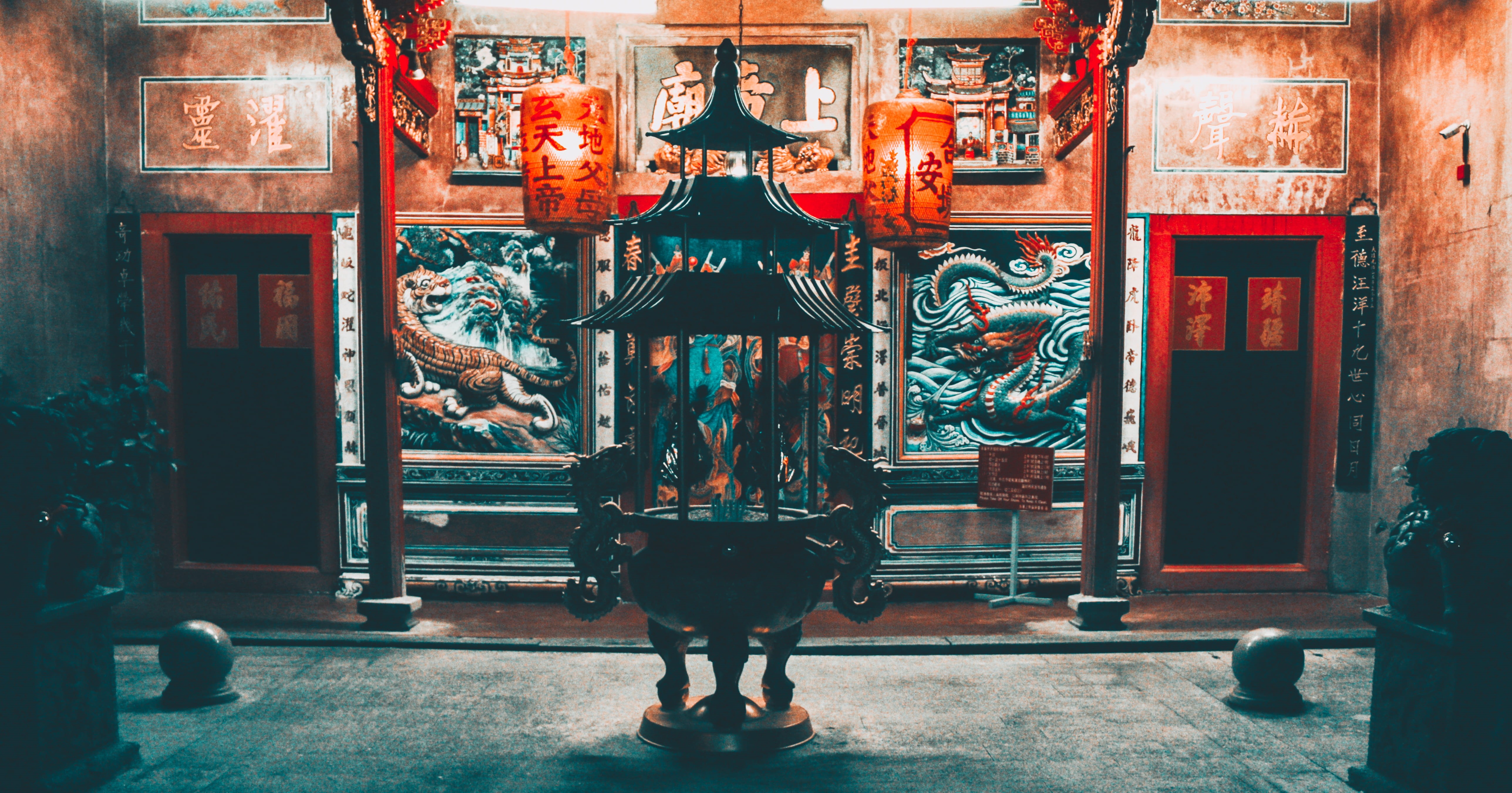 craft, 5K, representation, no people, classic, day, art and craft, building, culture, chinese, temple, malaysia, religion, sarawak, full length, entrance, HD Wallpaper