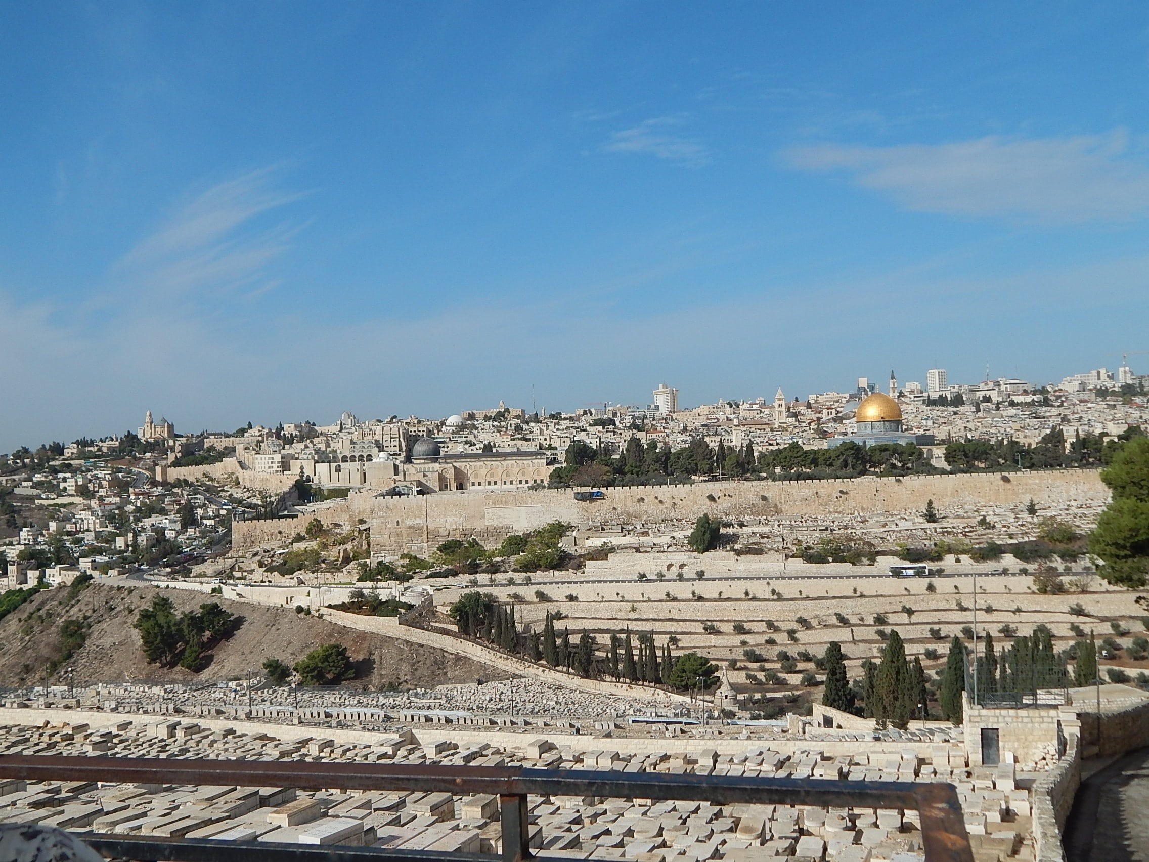 landmark, mosque, tombs, near, holy, cityscape, cloud - sky, temple, religious, rock, city, dome, arab, buildings, israel, travel, outdoors, palm sunday, HD Wallpaper