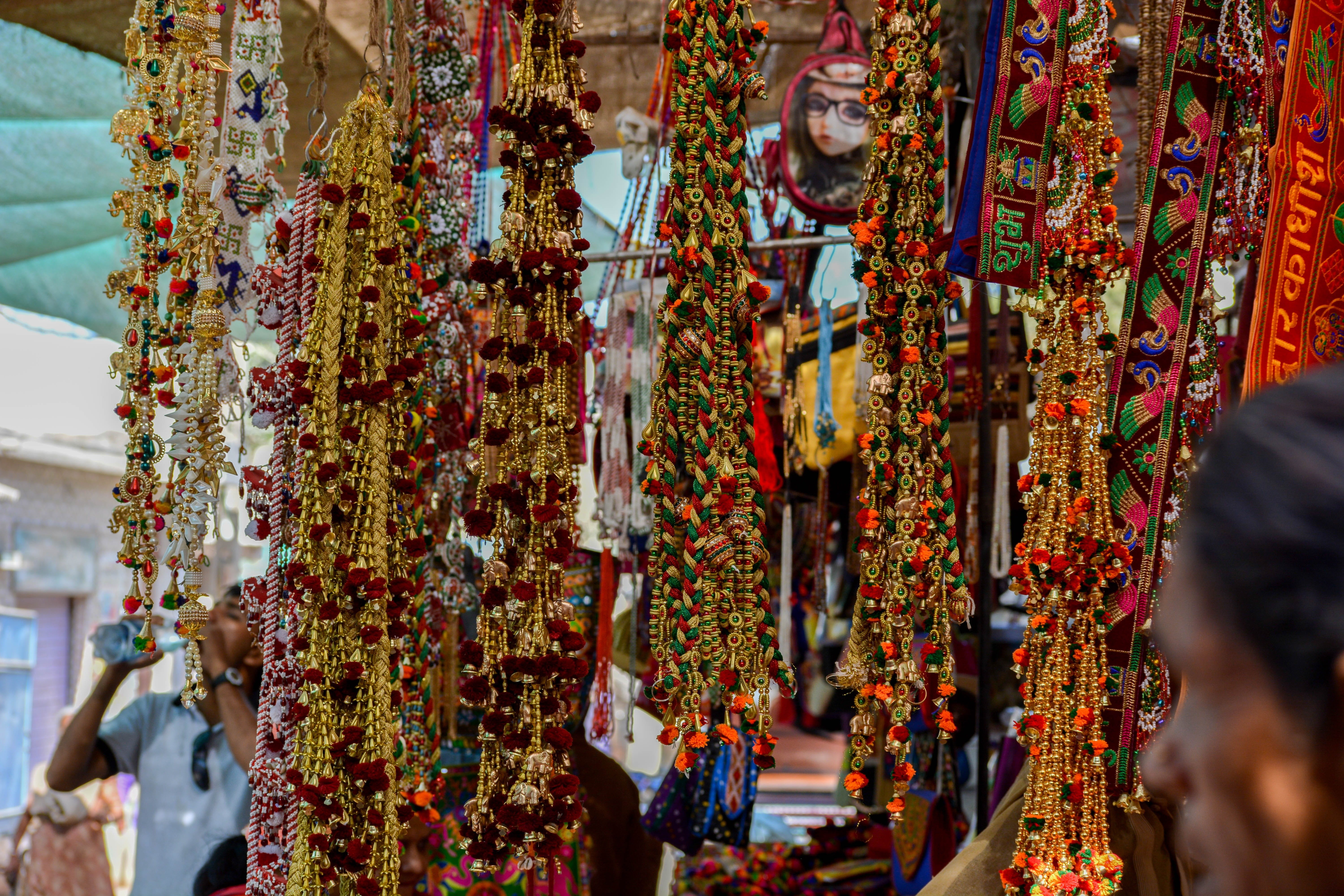 retail, shopkeeper, shopping, decorative items, variation, navratri, 5K, group of people, consumerism, real people, market stall, art and craft, adult, HD Wallpaper