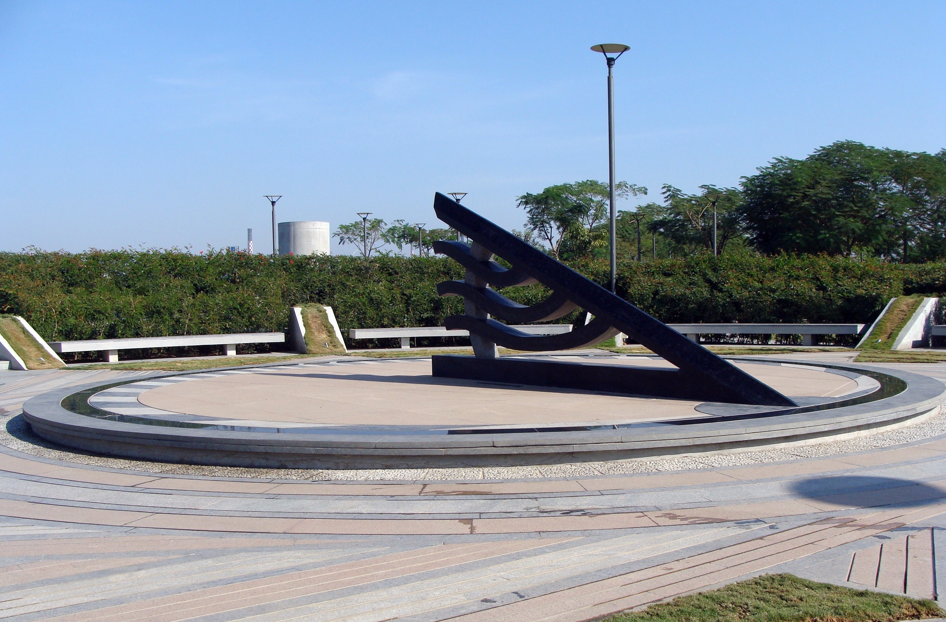 india, concrete, nature, 2K, sundial, sabarmati, tree, riverfront, street, gujarat, built structure, footpath, sky, travel, railing, clear sky, design, HD Wallpaper