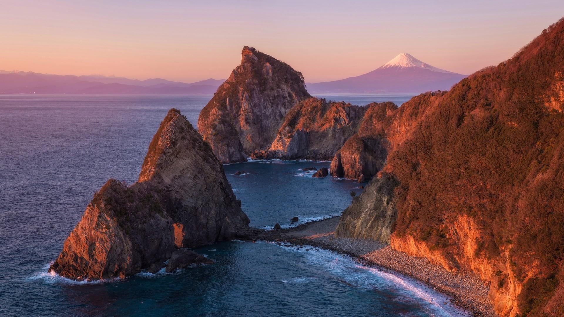 sea, non-urban scene, volcano, beauty in nature, cliff, mount fuji, nature, 1080P, outdoors, cape, headland, no people, formation, tranquility, fuji, scenics - nature, HD Wallpaper