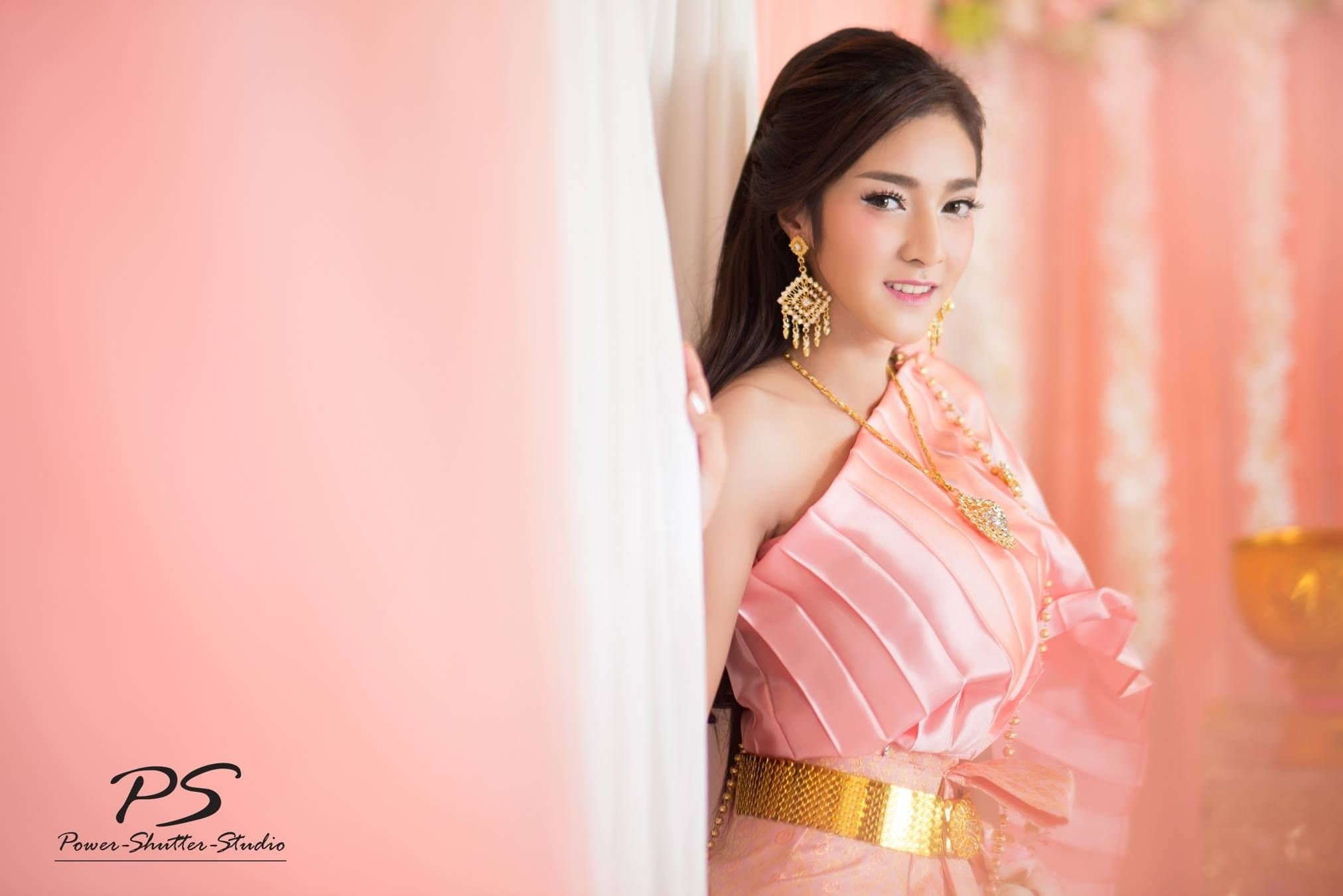 hairstyle, Girls, thai model, jewelry, hair, happiness, beauty, women, koko rosjares, beautiful woman, indoors, portrait, 1080P, fashion, young adult, HD Wallpaper
