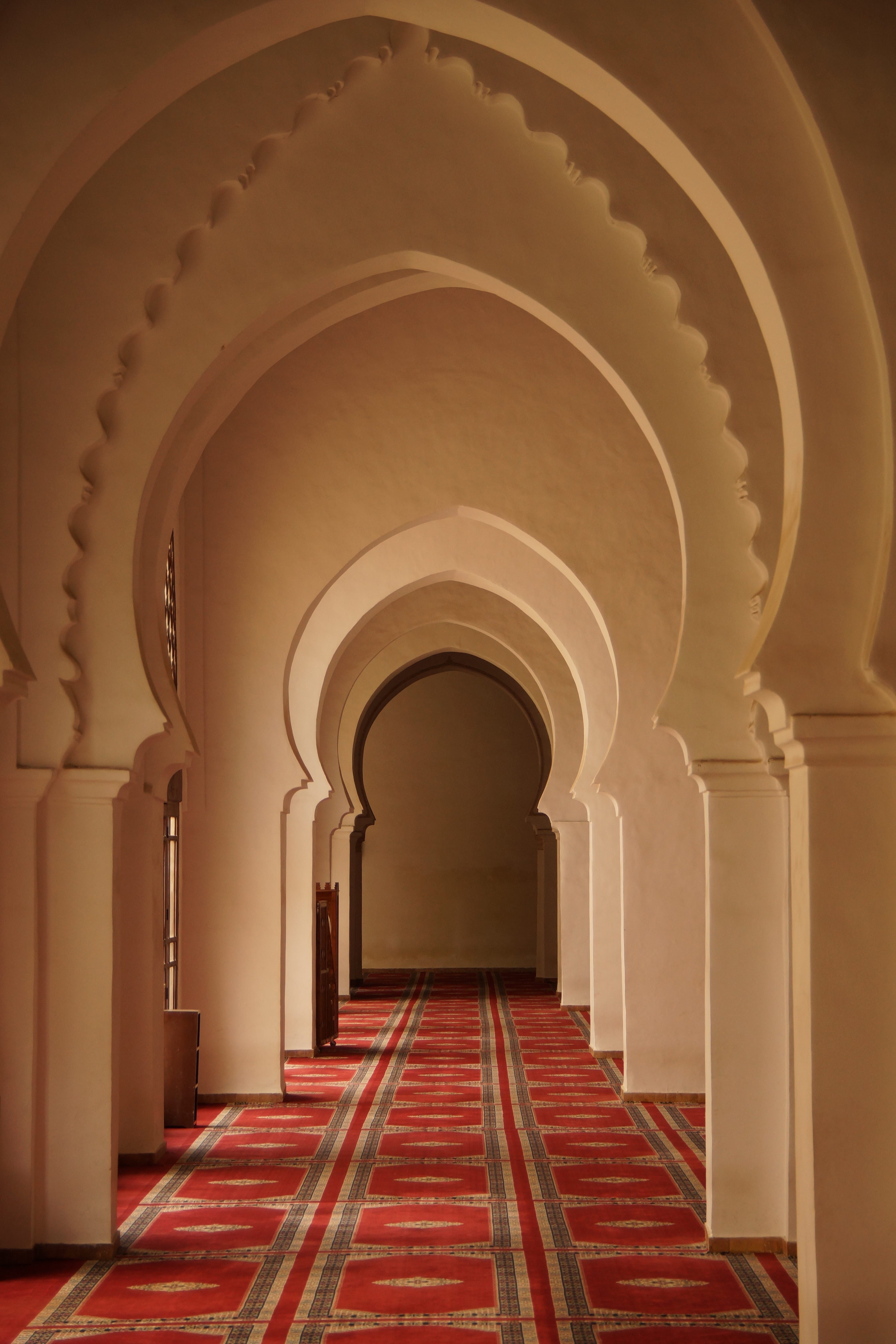 corridor, long, the past, history, arch, no People, illuminated, Style, diminishing perspective, architectural Column, repetition, 5K, color Image, empty, Phone HD Wallpaper