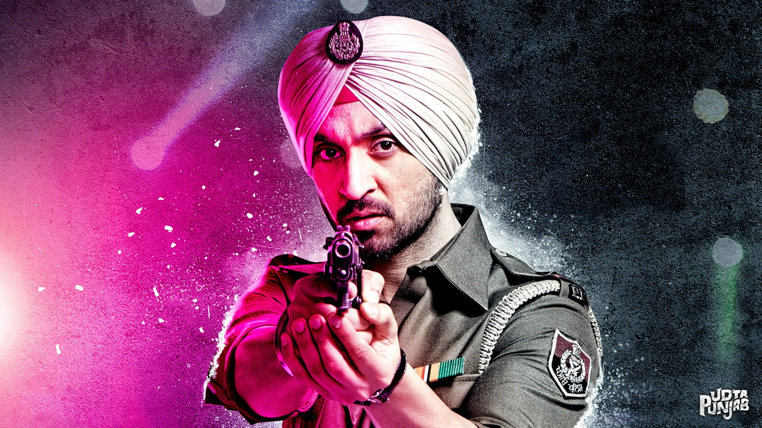 portrait, udta punjab, indian celebrities, studio shot, diljit dosanjh, front view, looking at camera, beautiful people, holding, adult, punjabi, young adult, HD Wallpaper