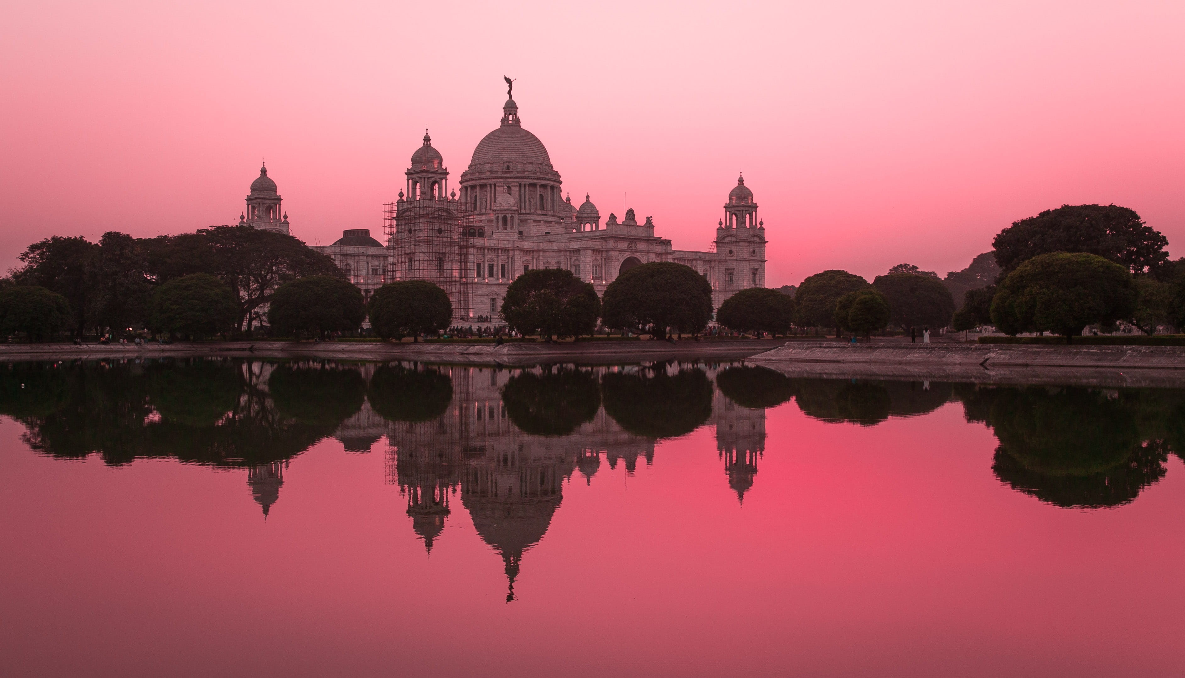 religion, famous Place, india, white, water, Sunset, nature, hinduism, angkor Wat, silhouette, City of Joy, reflection, built structure, building exterior, HD Wallpaper