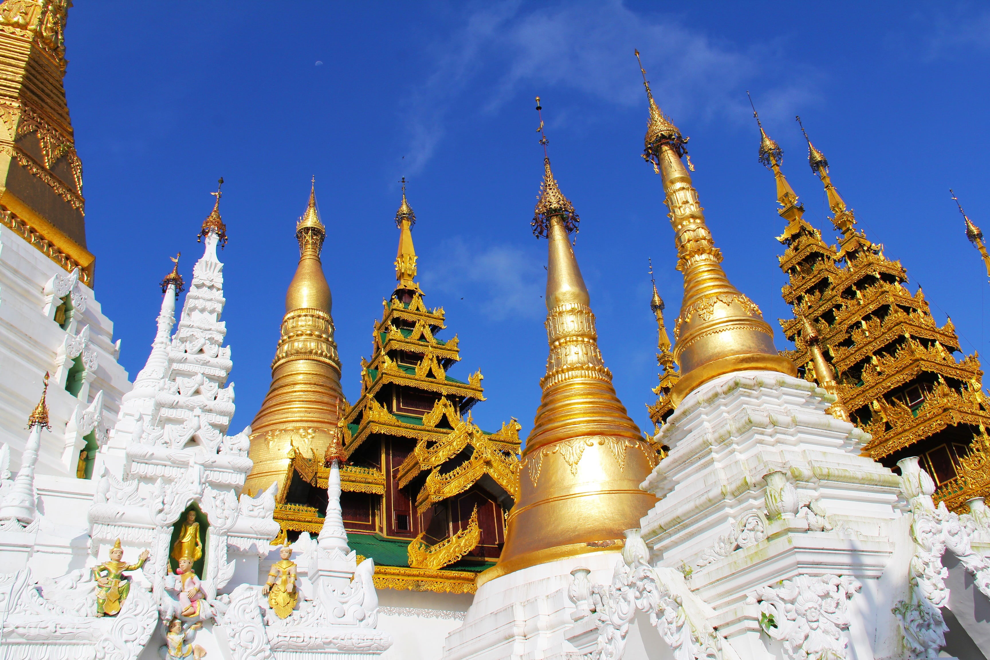 belief, outdoors, built structure, gold colored, no people, exterior, architecture, nature, white, religion, buddhist, place, view, travel, sky, 2K, majestic, HD Wallpaper