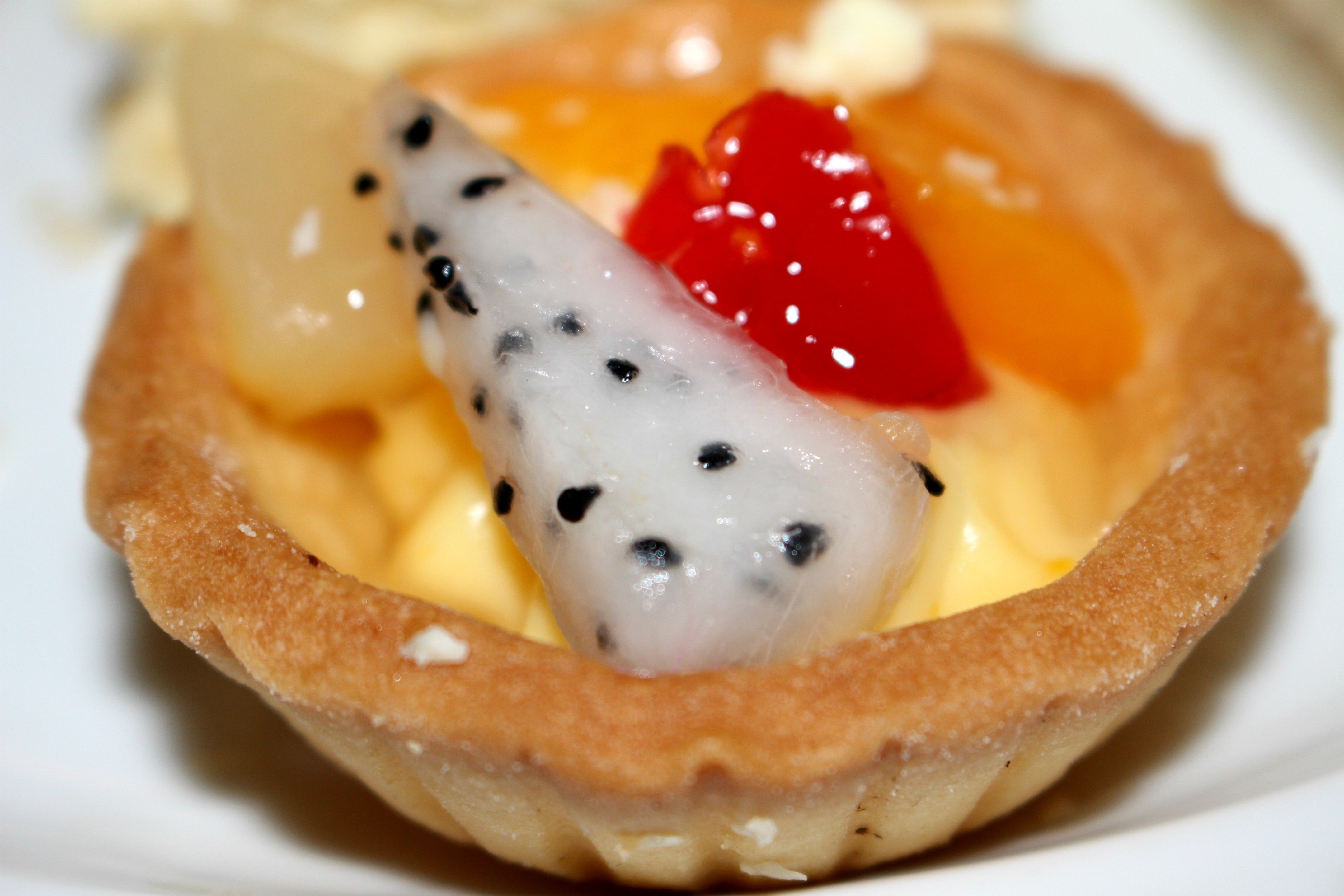 wellbeing, close-up, myanmar, temptation, macro, tart, dessert, focus on foreground, healthy eating, yangon, japanese food, fruits, 2K, sweet food, freshness, HD Wallpaper