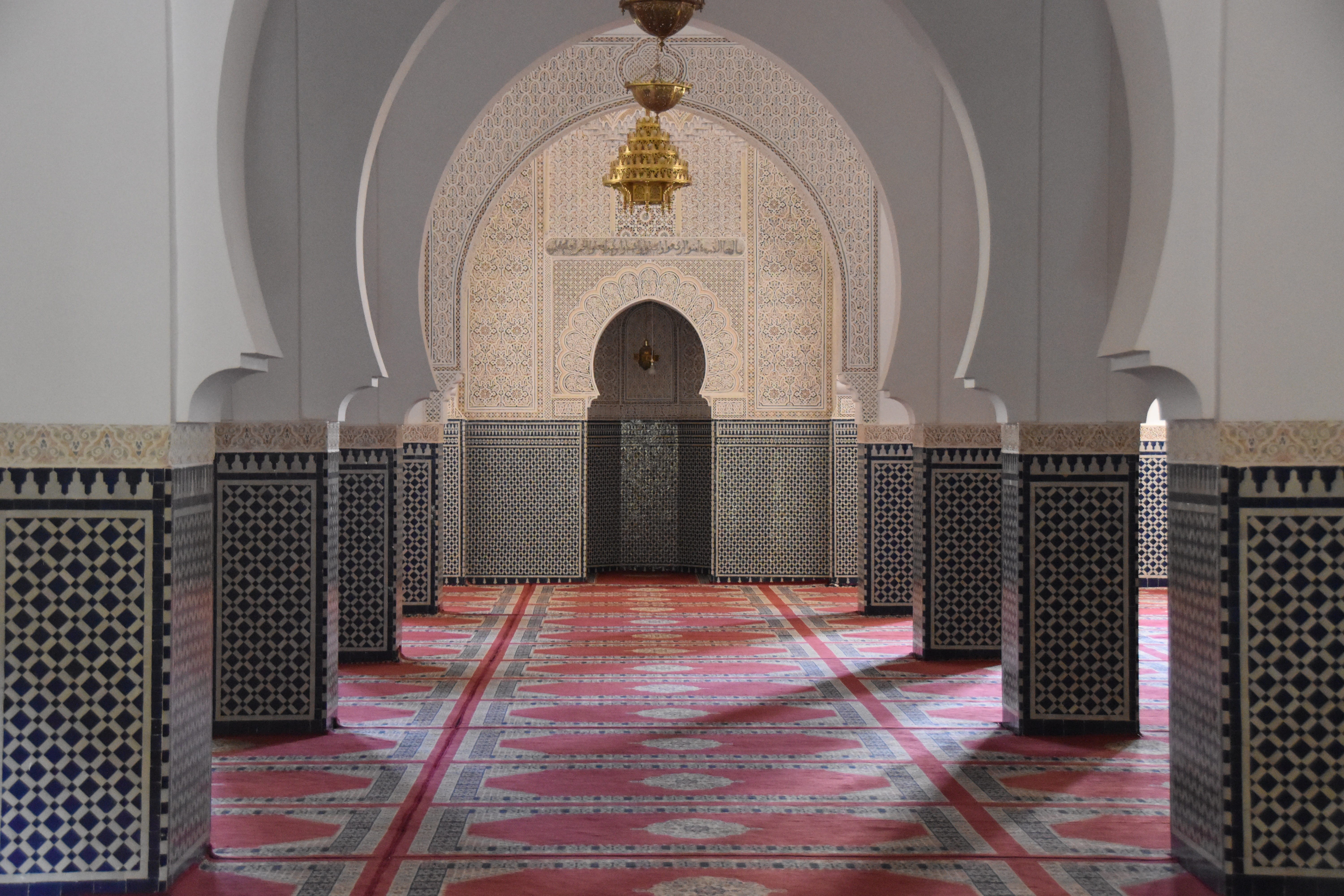 inside, architectural column, berber, design, built structure, 5K, travel destinations, moroccan, religion, spirituality, building, building exterior, HD Wallpaper