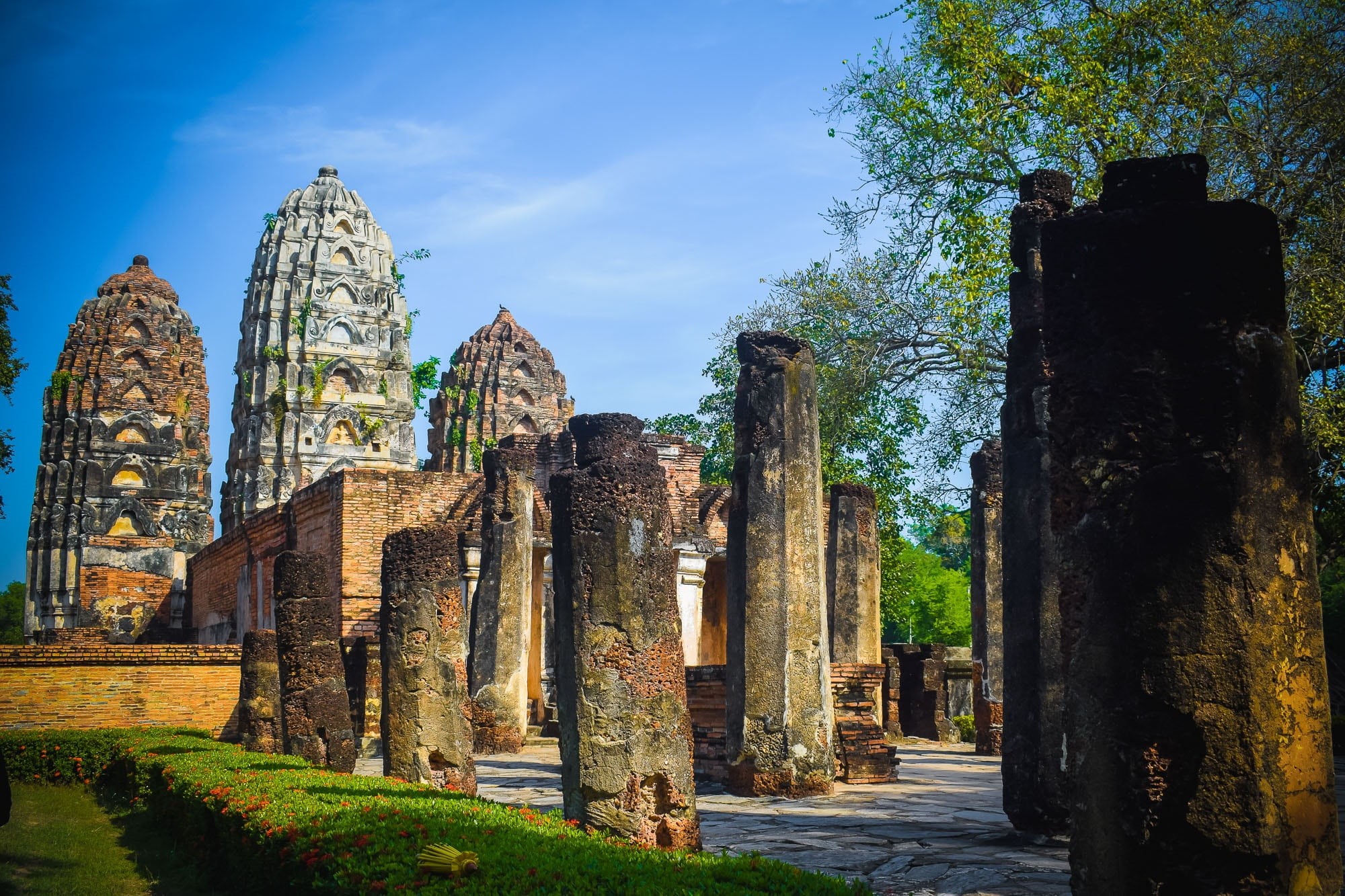religion, 1080P, archaeological site, travel destinations, building exterior, outdoors, ancient, old, plant, tree, built structure, sukhothai historical park, HD Wallpaper
