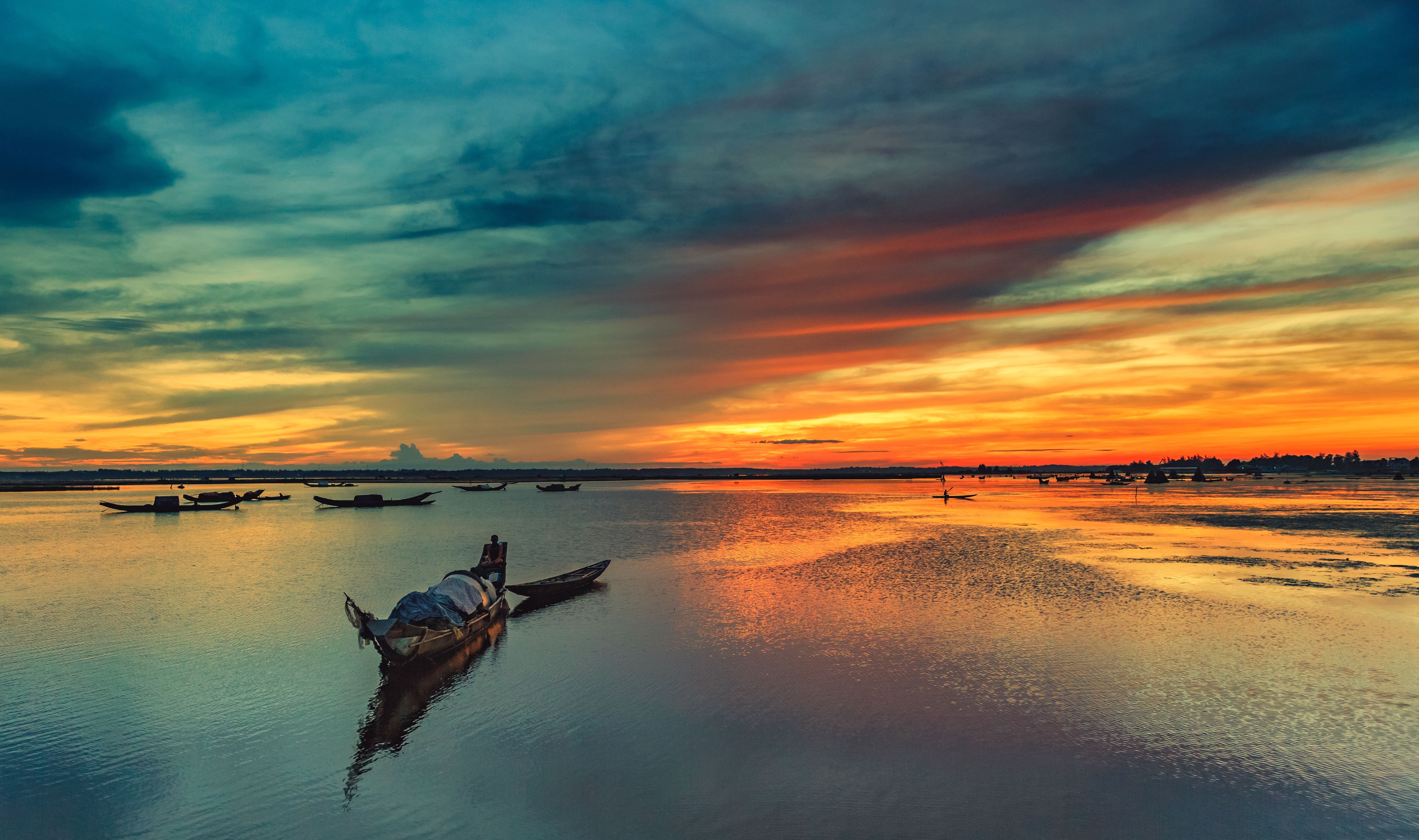 sky, sea, water, sunset, scenics, silhouette, beach, tranquil scene, horizon over water, hue, orange color, one person, body, reflection, landscape, 5K, HD Wallpaper