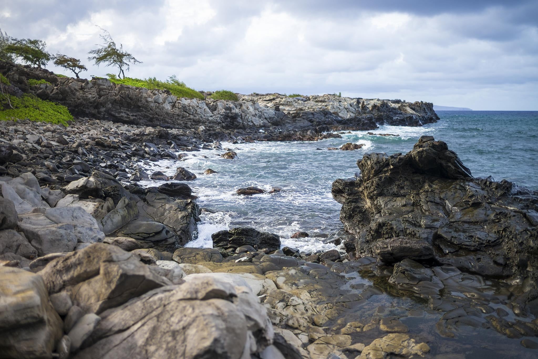 nature, rock - Object, hawaii, sea, coastline, Christopher Michel, Dragons Teeth, maui, leica, ocean, beside, 1080P, island, lobby, beach, HD Wallpaper