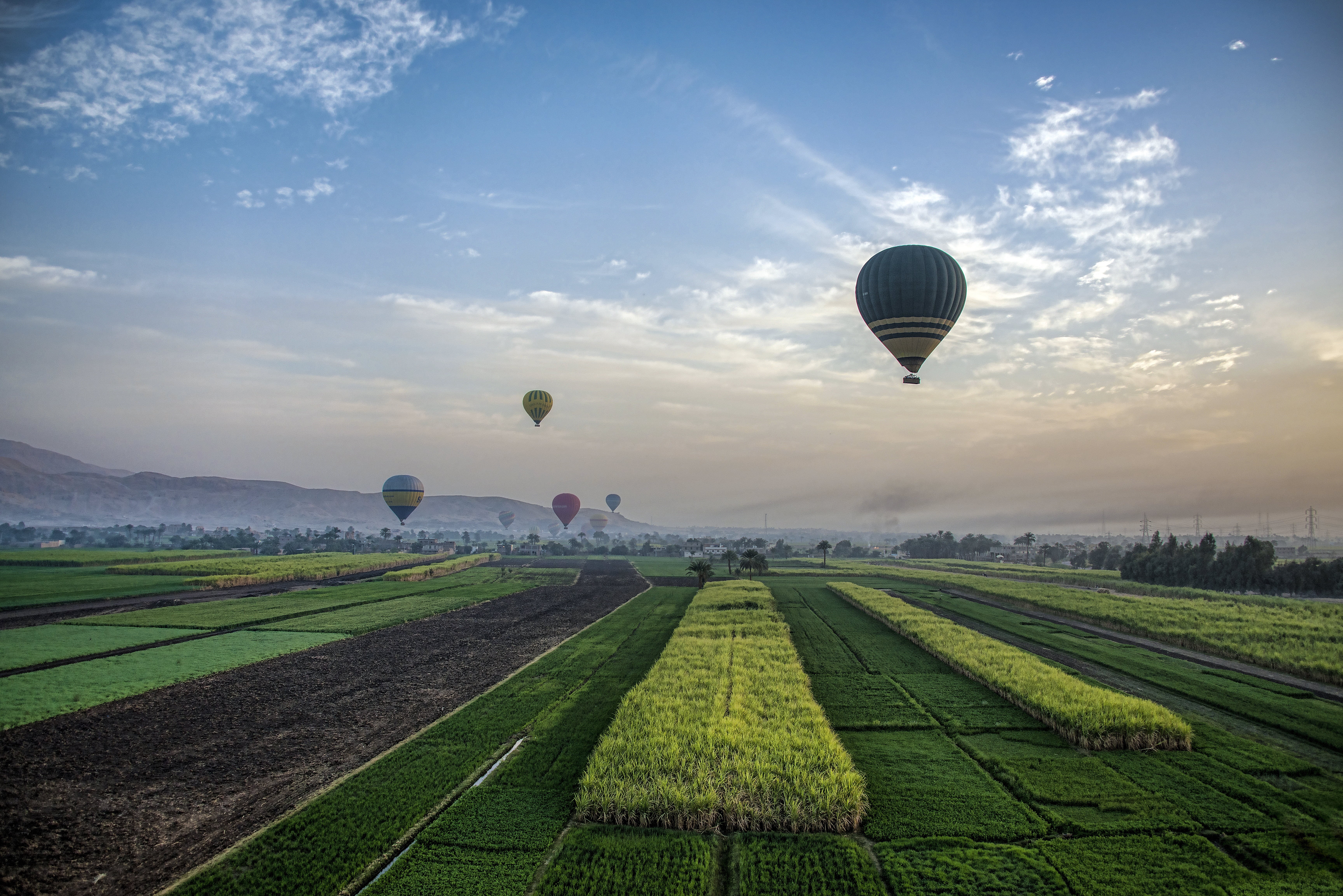 sky, green grass, pyramids, rural Scene, air Vehicle, hot Air Balloon, summer, 5K, adventure, nature, field, photo, air, green, flying, Luxor, balloons, HD Wallpaper
