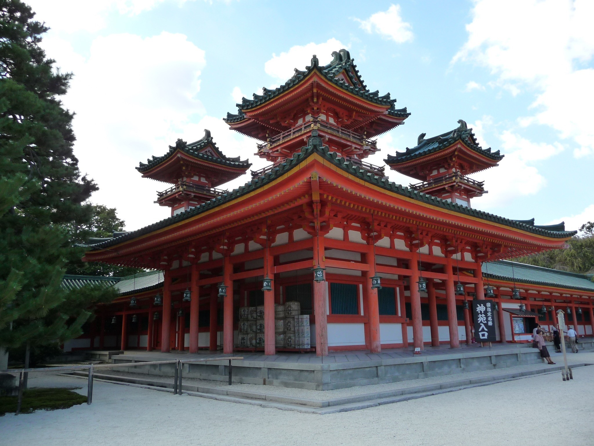 1080P, building, cloud - sky, incidental people, belief, architectural column, travel destinations, day, plant, place of worship, building exterior, shrine, HD Wallpaper