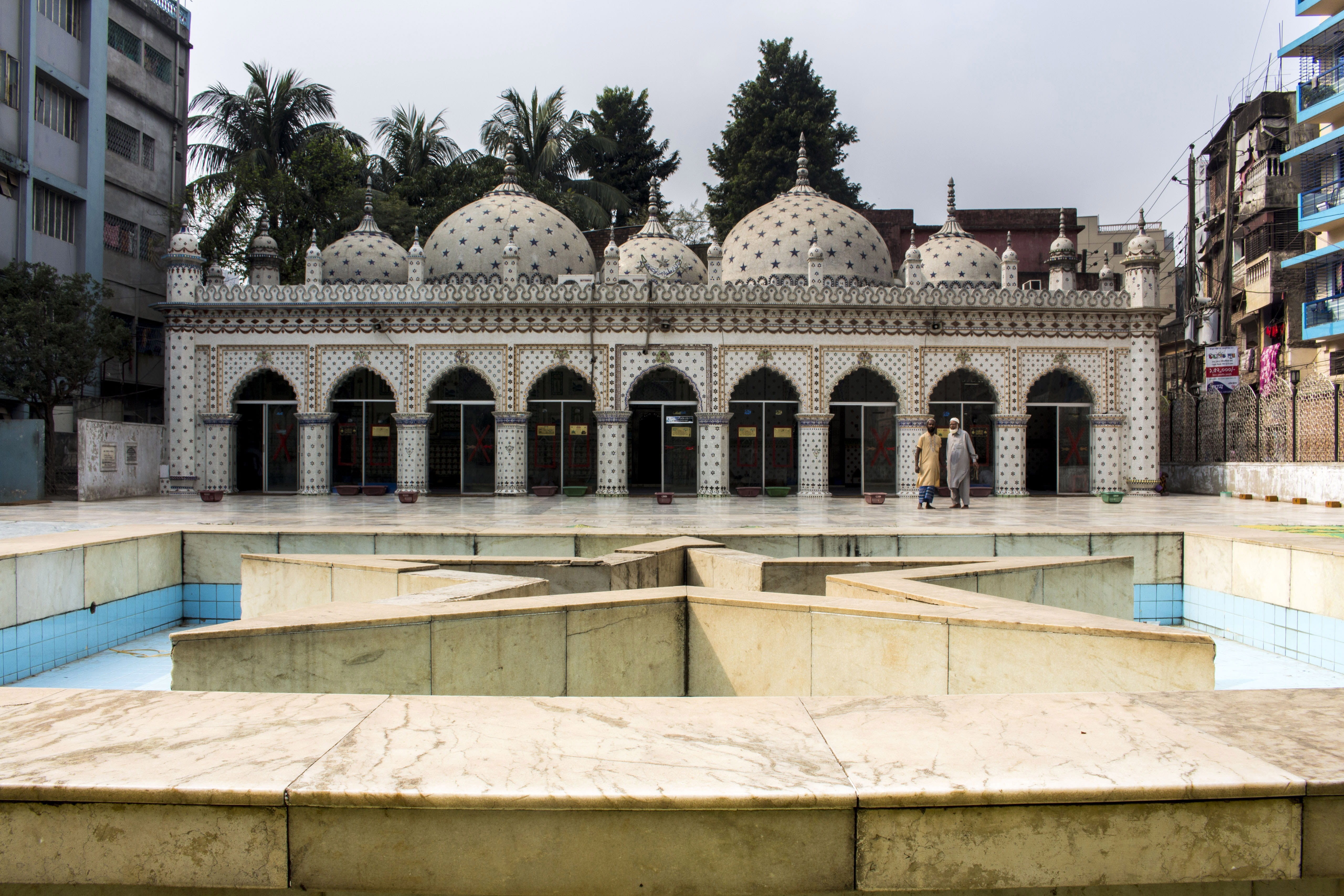 sky, public domain, 5K, water, holy temple, built Structure, islam, courtyard, building, Dhaka, nature, Bangladesh, Mosque, outdoors, day, religion, sunlight, HD Wallpaper