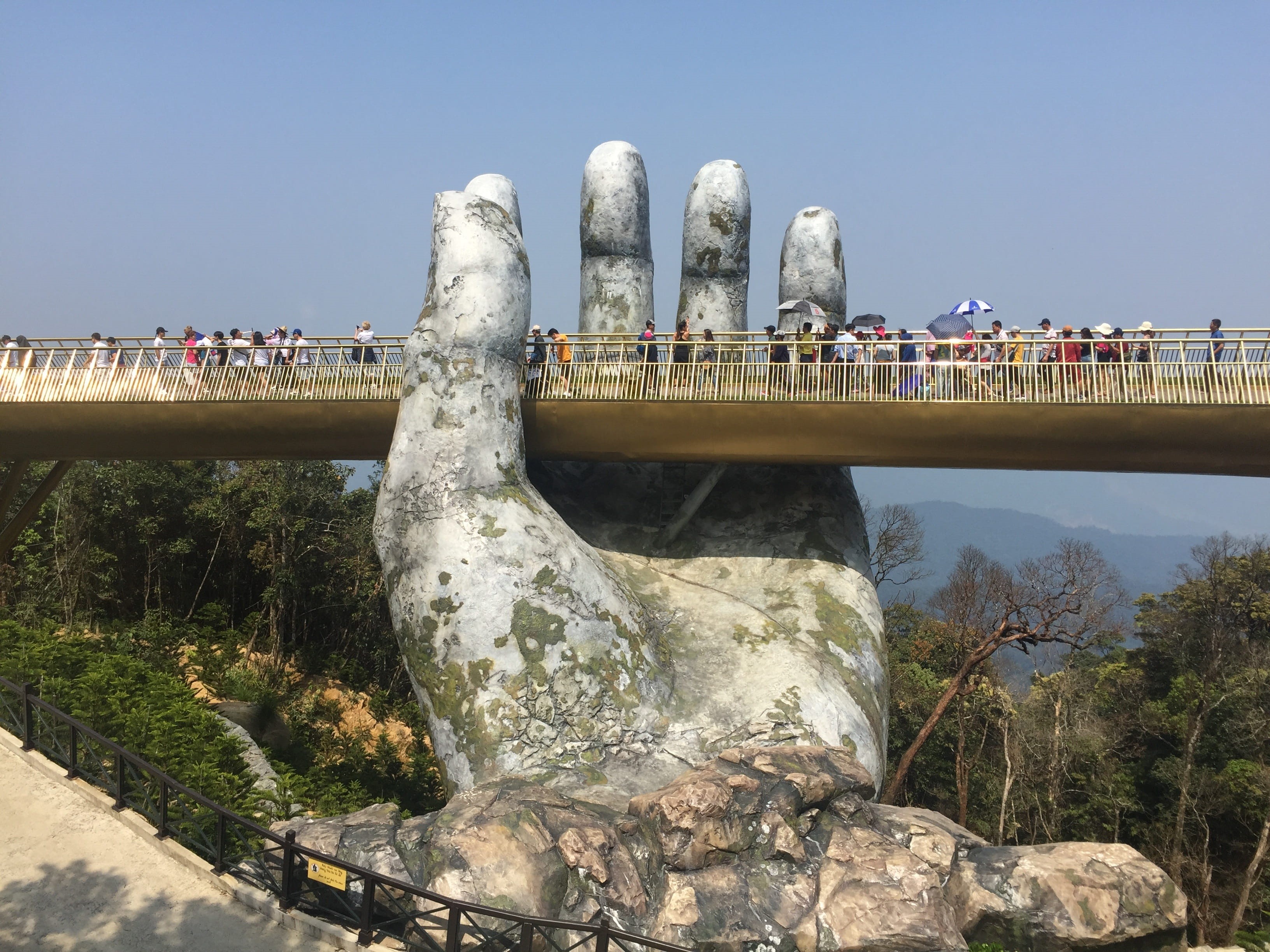 sculpture, ba-na-hills, bridge, travel destinations, vietnam, nature, clear sky, human representation, 2K, art and craft, outdoors, incidental people, HD Wallpaper