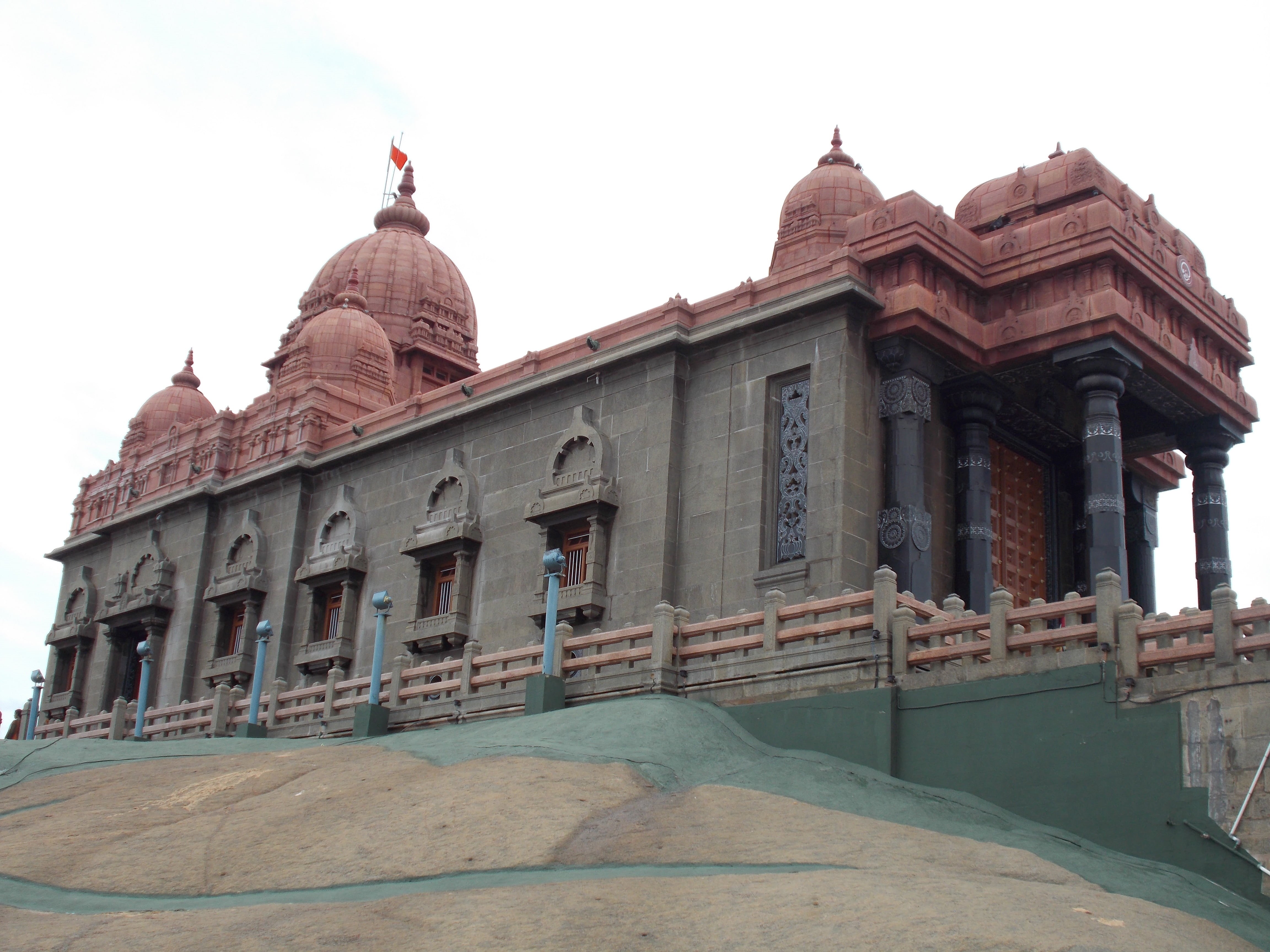 building, 4K, dome, spirituality, vivekananda rock memorial, travel, belief, architectural column, sky, architecture, religion, building exterior, place of worship, HD Wallpaper