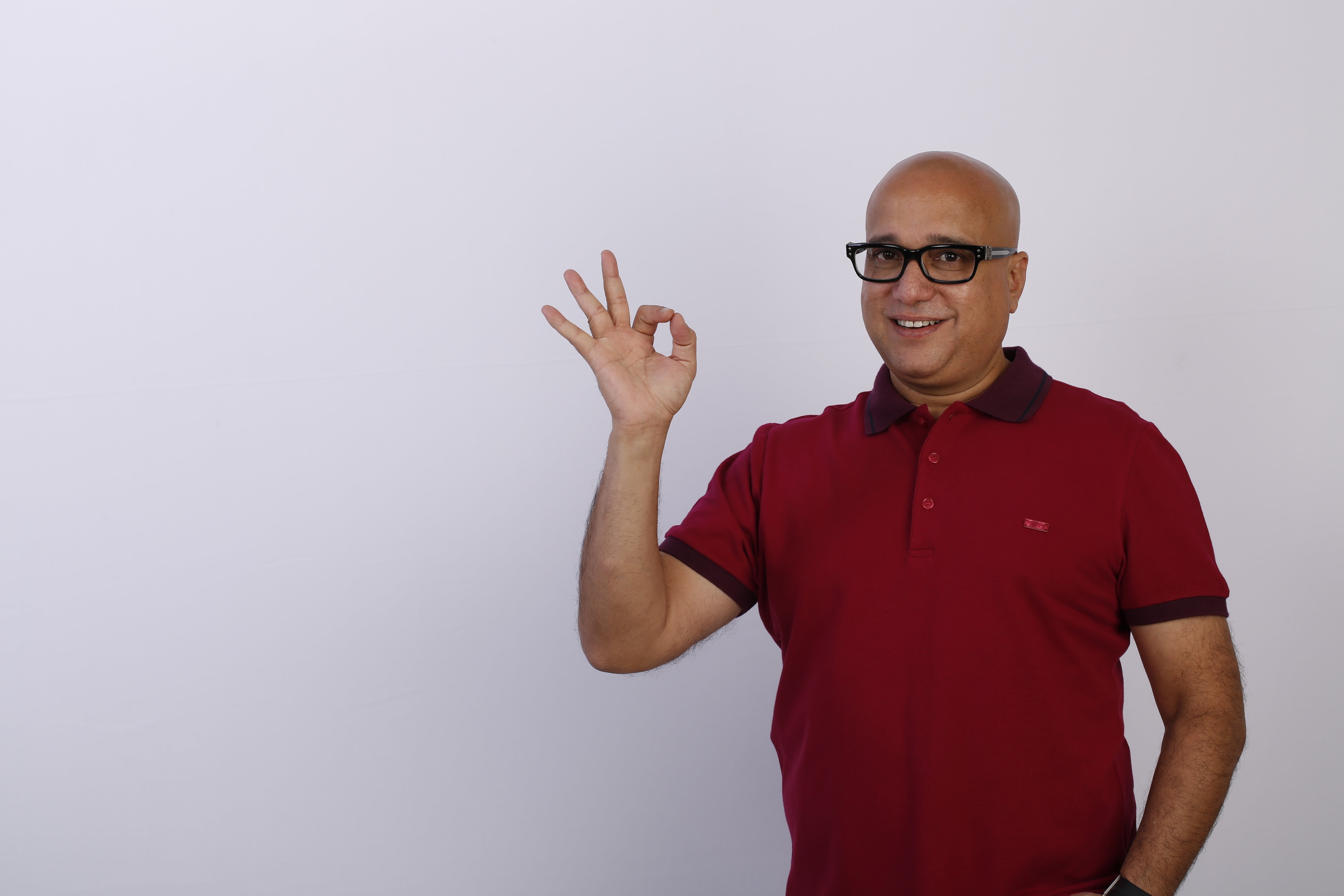 men, red, adult, looking at camera, shaved head, waist up, hair loss, chennai, one person, eyeglasses, 5K, happiness, casual clothing, people, male Beauty, HD Wallpaper