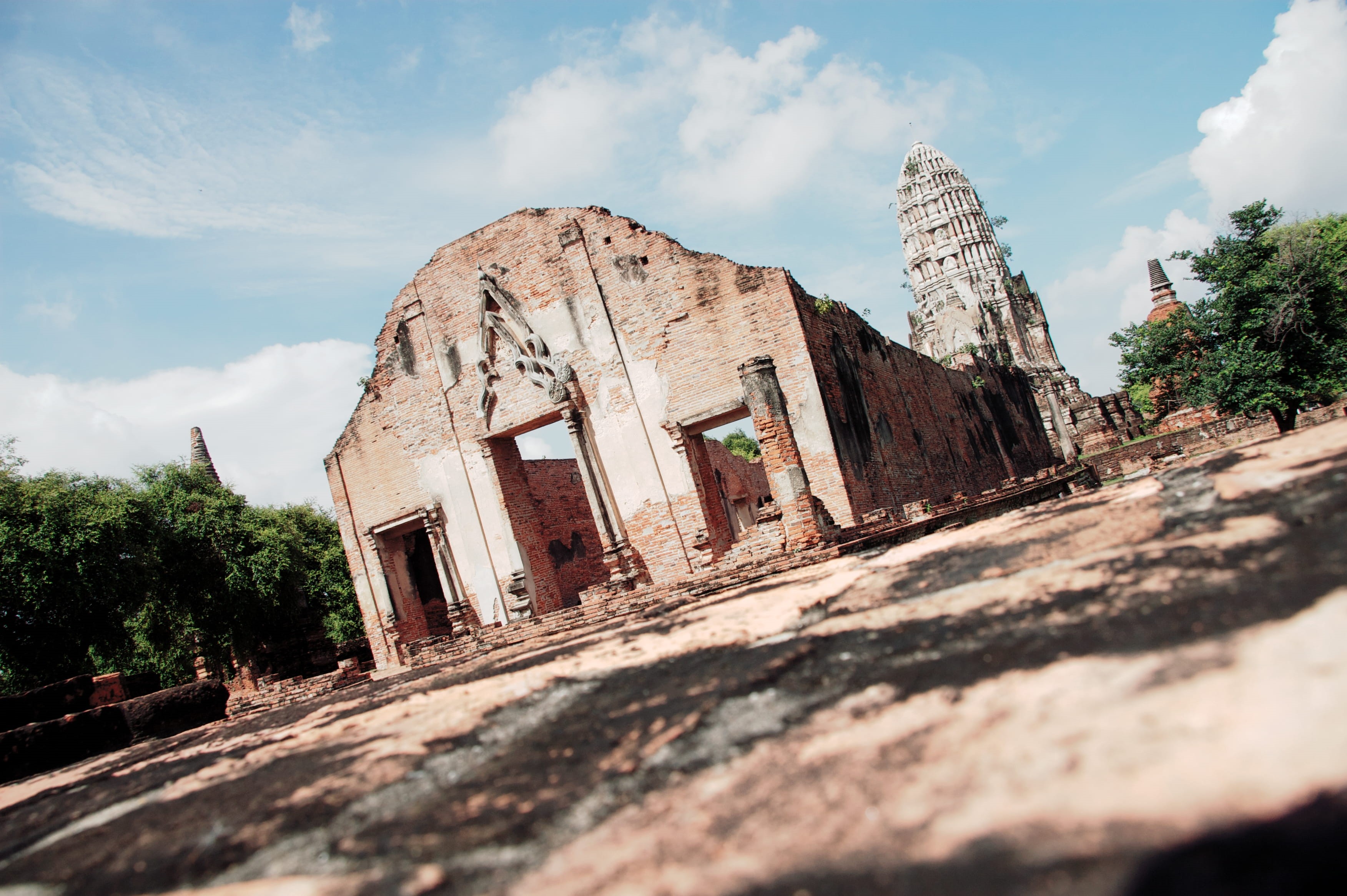 ruins, landscape, no people, thailand, ruined, ayutthaya historical park, photo, ancient civilization, day, old, weathered, city, nature, tree, brown, abandoned, HD Wallpaper