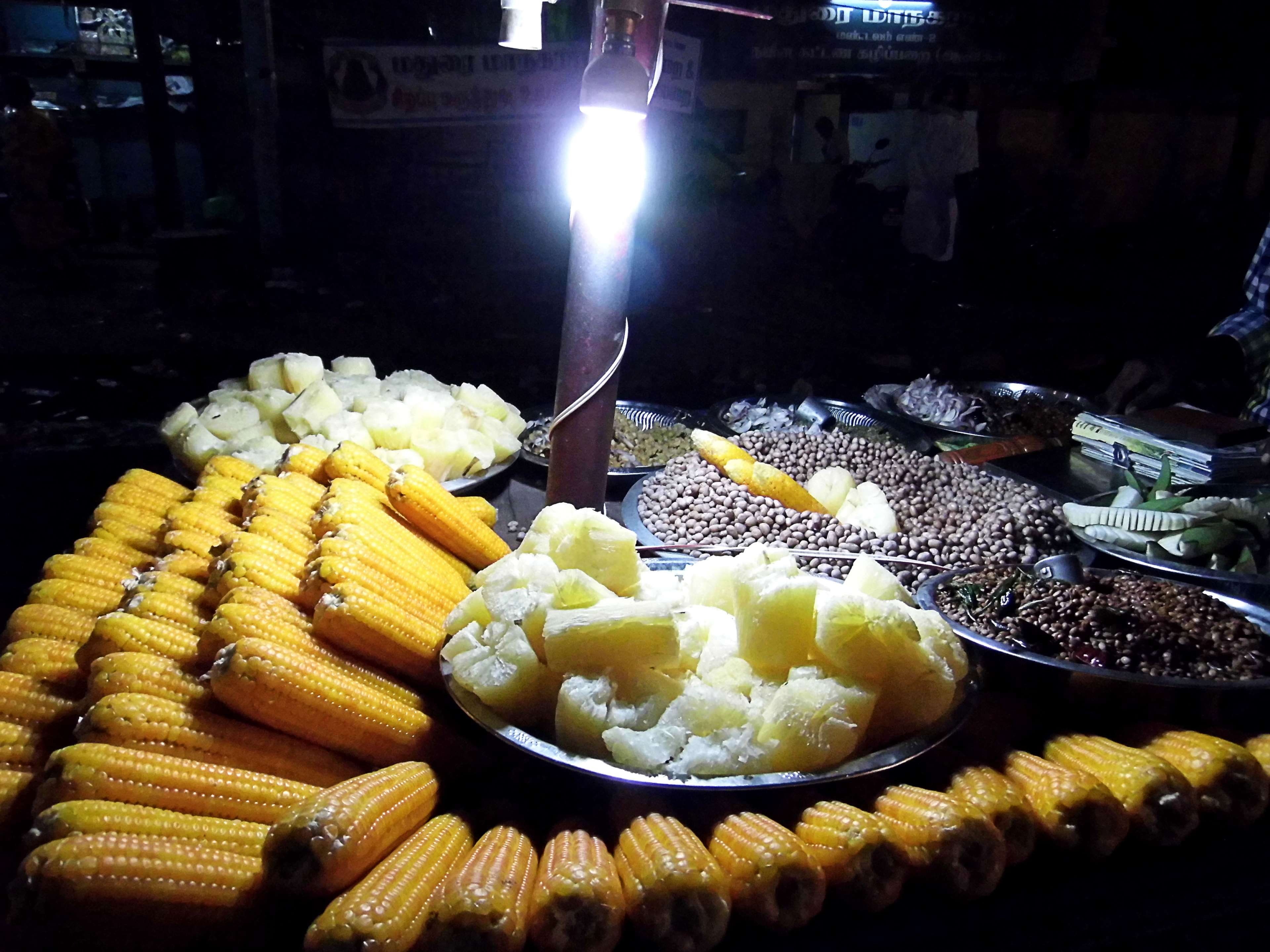 illuminated, heat - temperature, 4K, night, freshness, table, business, sweetcorn, indoors, fire, corn, fire - natural phenomenon, healthy eating, burning, HD Wallpaper
