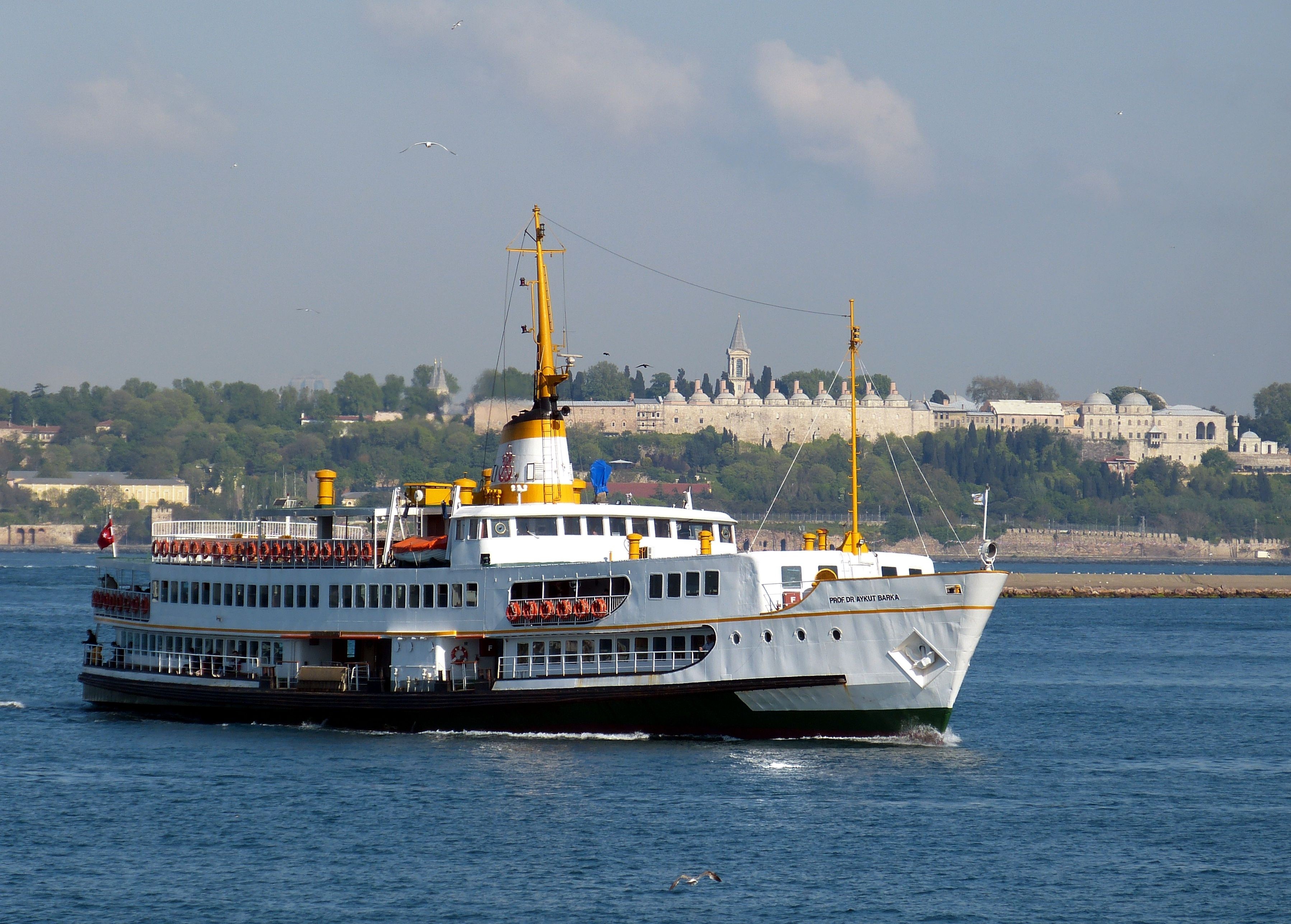 cruise, transportation, more, building exterior, no people, 2K, mode of transportation, palace, ferry, harbor, water, architecture, cruise ship, sailboat, HD Wallpaper