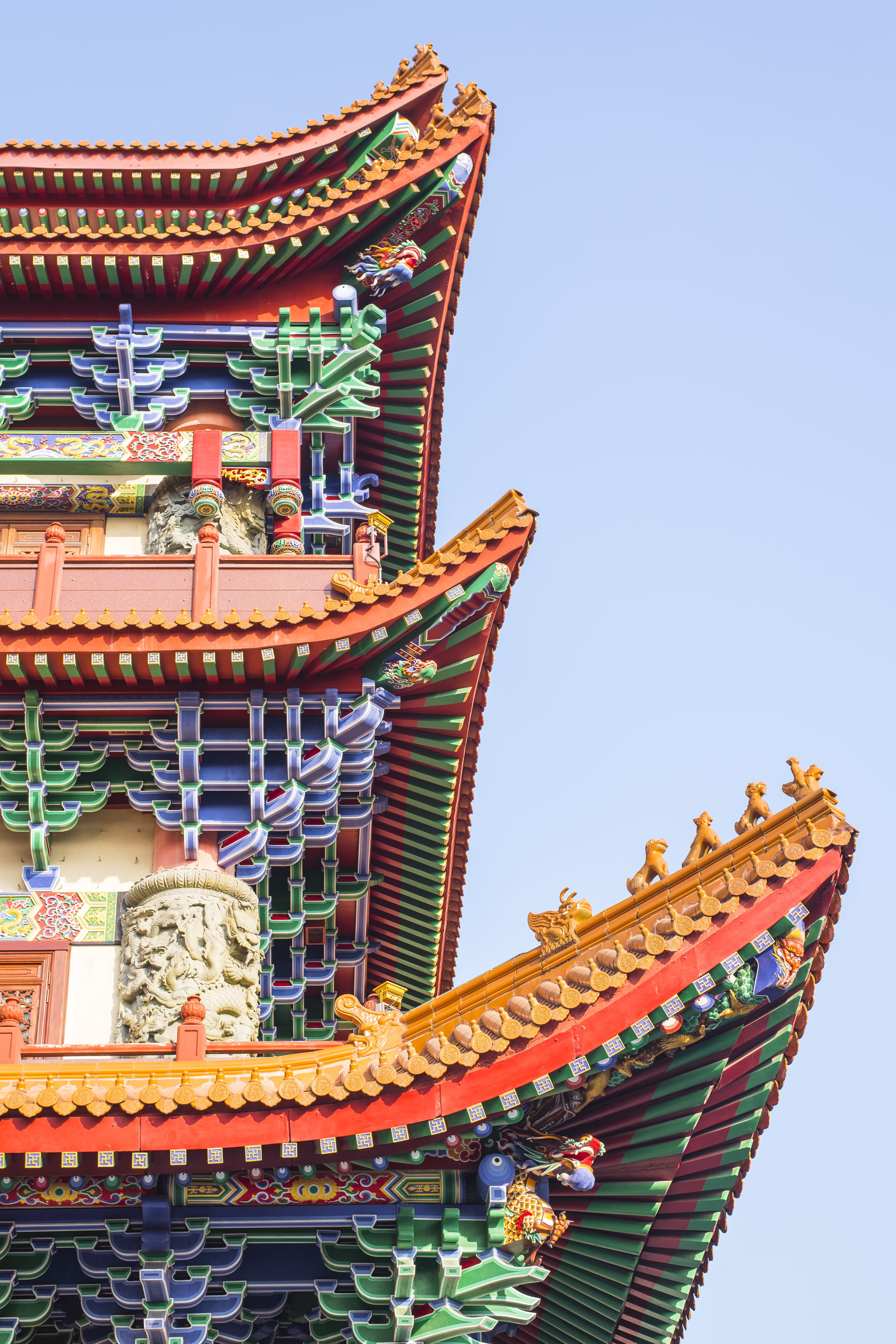 colour, religion, color, clear sky, lin, ornate, place of worship, brown, multi colored, spirituality, building, 5K, red, day, built structure, belief, Phone HD Wallpaper
