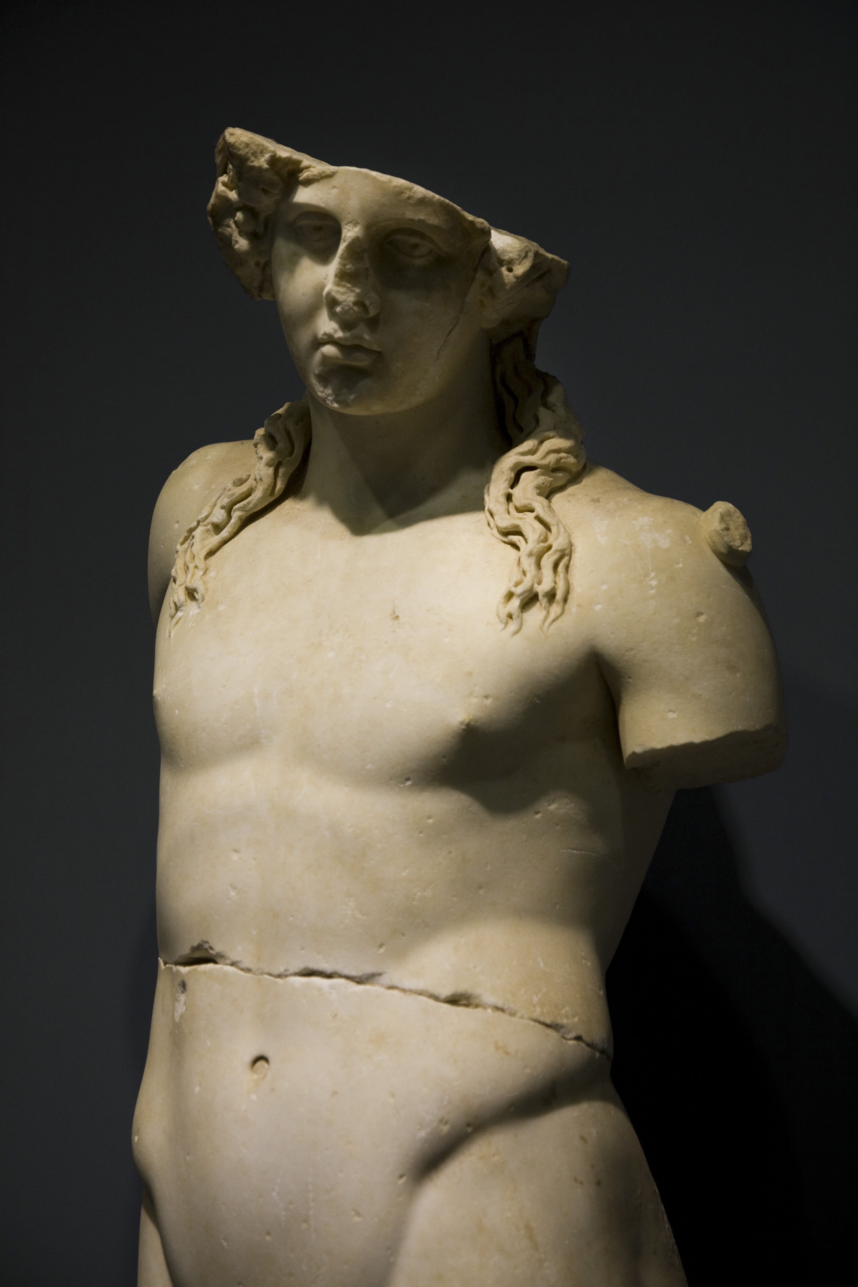 history, 4K, cut out, female likeness, izmir, old, art, selçuk, portrait, human representation, mythology, no people, byzantine, shirtless, rome, artistic, Phone HD Wallpaper