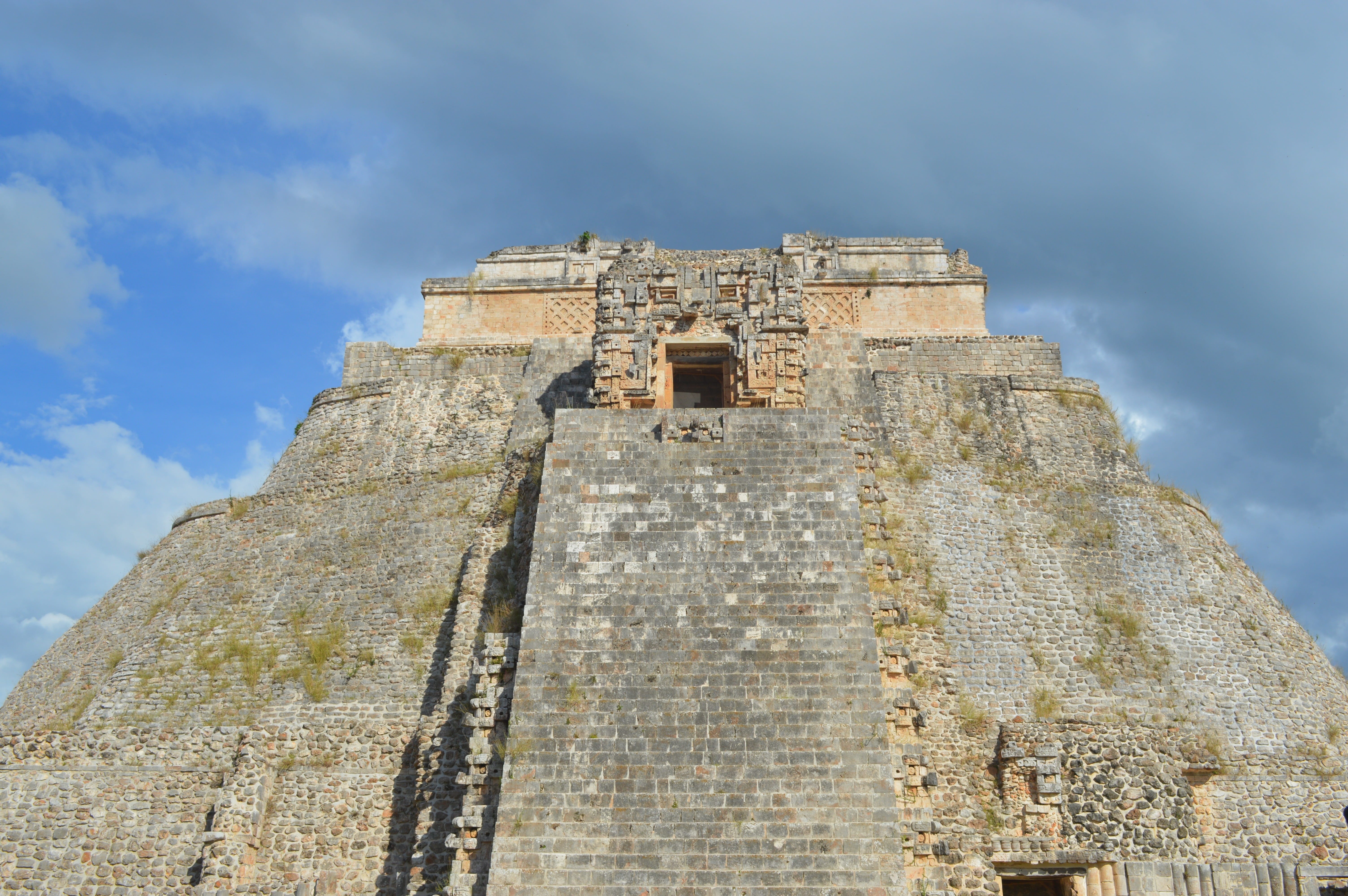 5K, outdoors, quintana roo, uxmal, low angle view, building exterior, ancient, the past, pyramids, place of worship, spirituality, ruined, yucatan, religion, HD Wallpaper