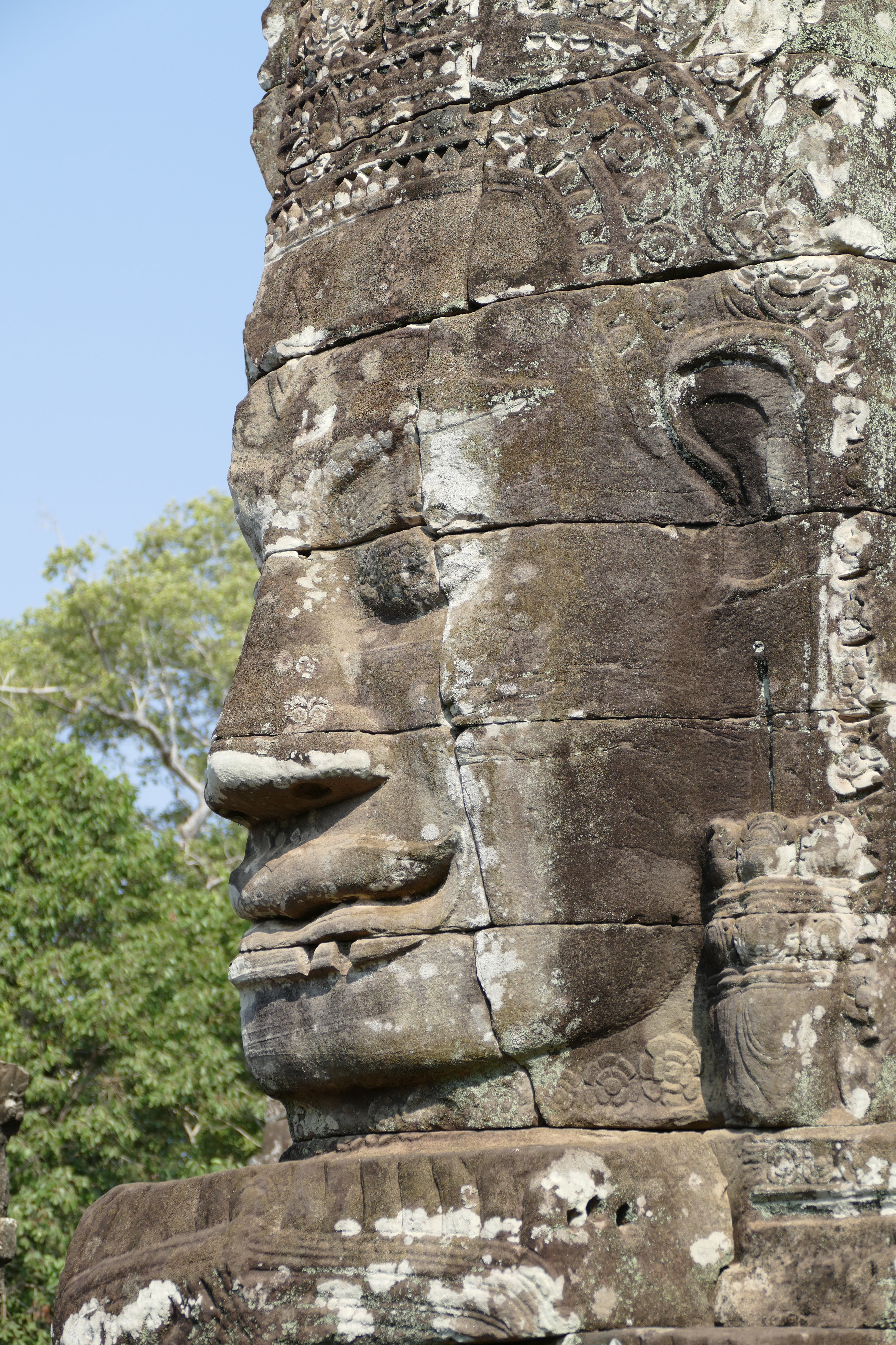 religion, male likeness, place of worship, world heritage, relief, history, art and craft, craft, angkor, historically, unesco world heritage site, belief, Phone HD Wallpaper